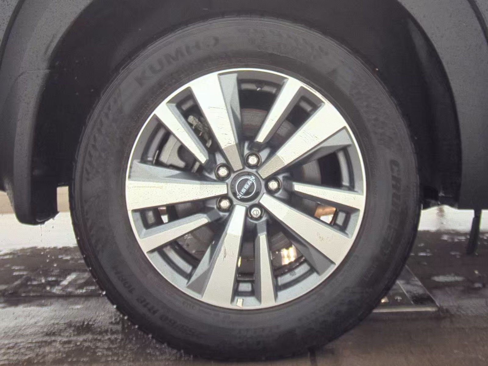 2024 Nissan Pathfinder SL AWD