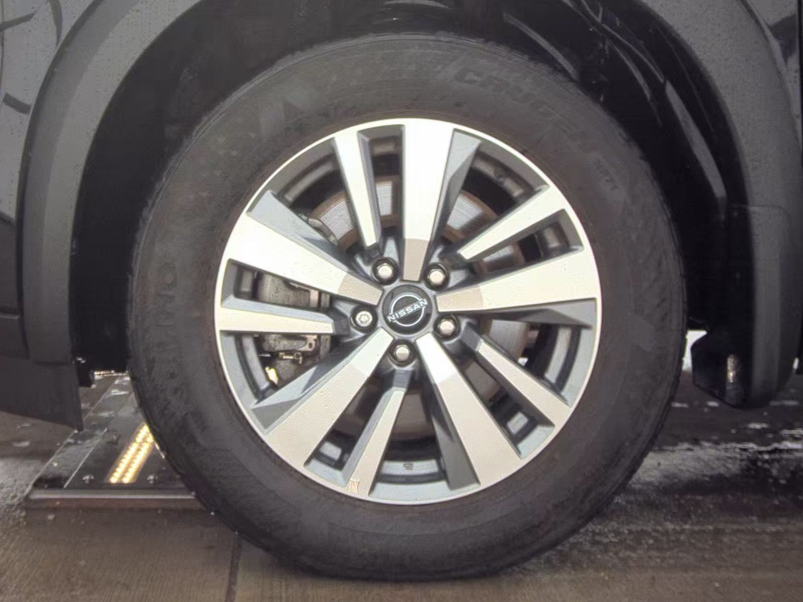 2024 Nissan Pathfinder SL AWD