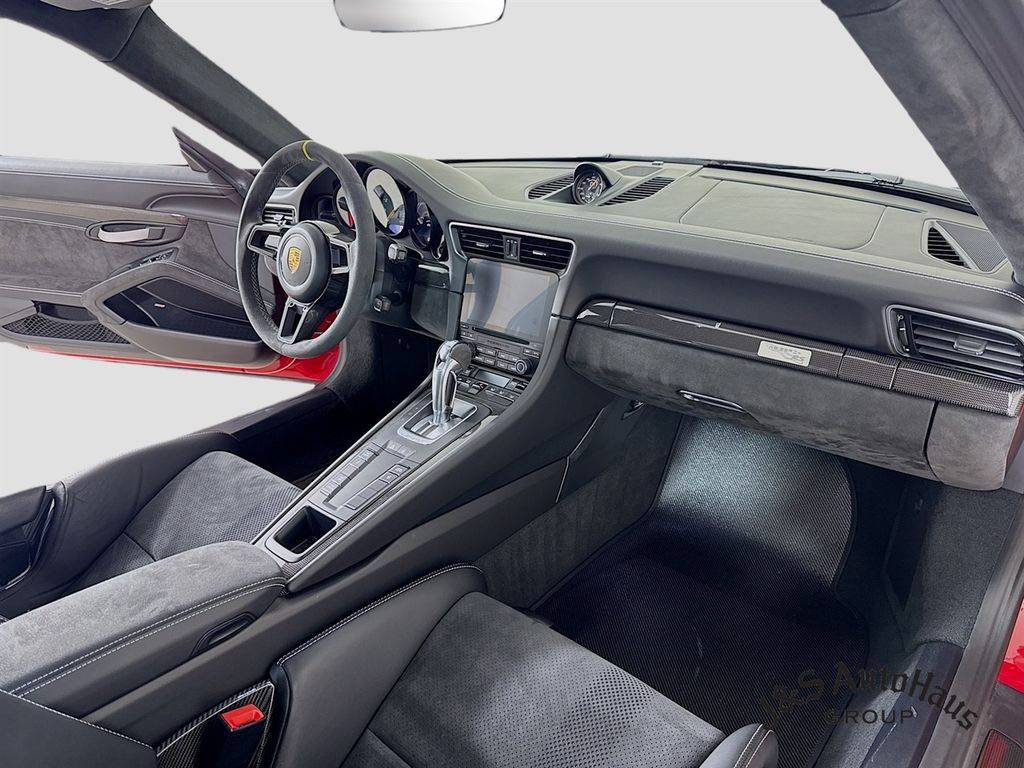 2019 Porsche 911 GT3 RS RWD