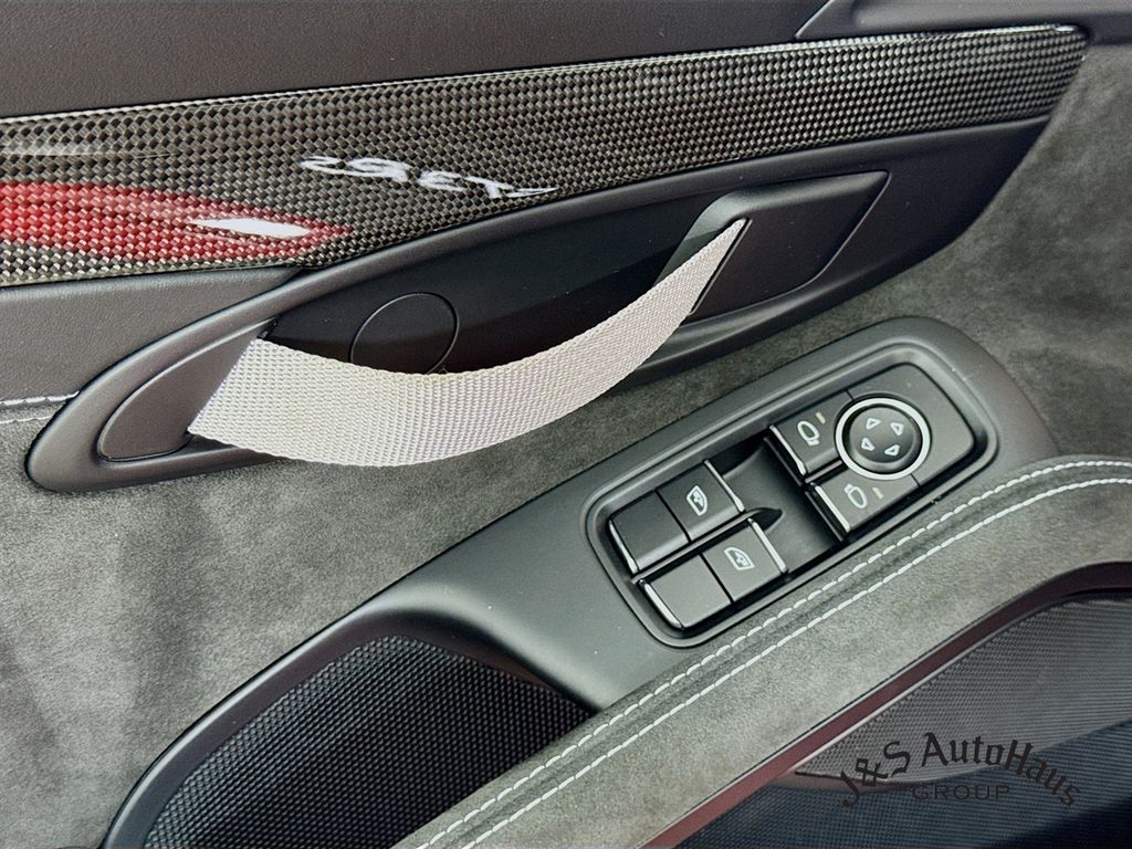 2019 Porsche 911 GT3 RS RWD