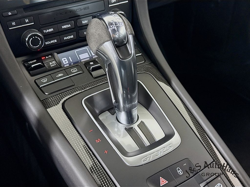 2019 Porsche 911 GT3 RS RWD