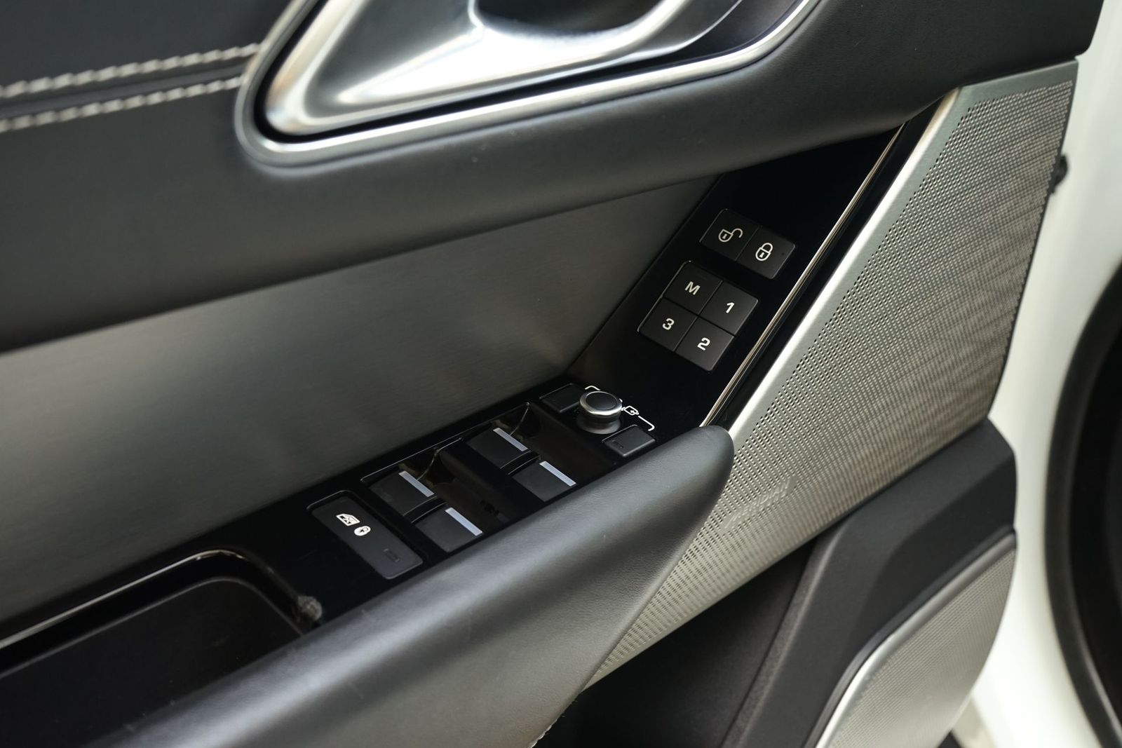 2018 Land Rover Range Rover Velar First Edition AWD