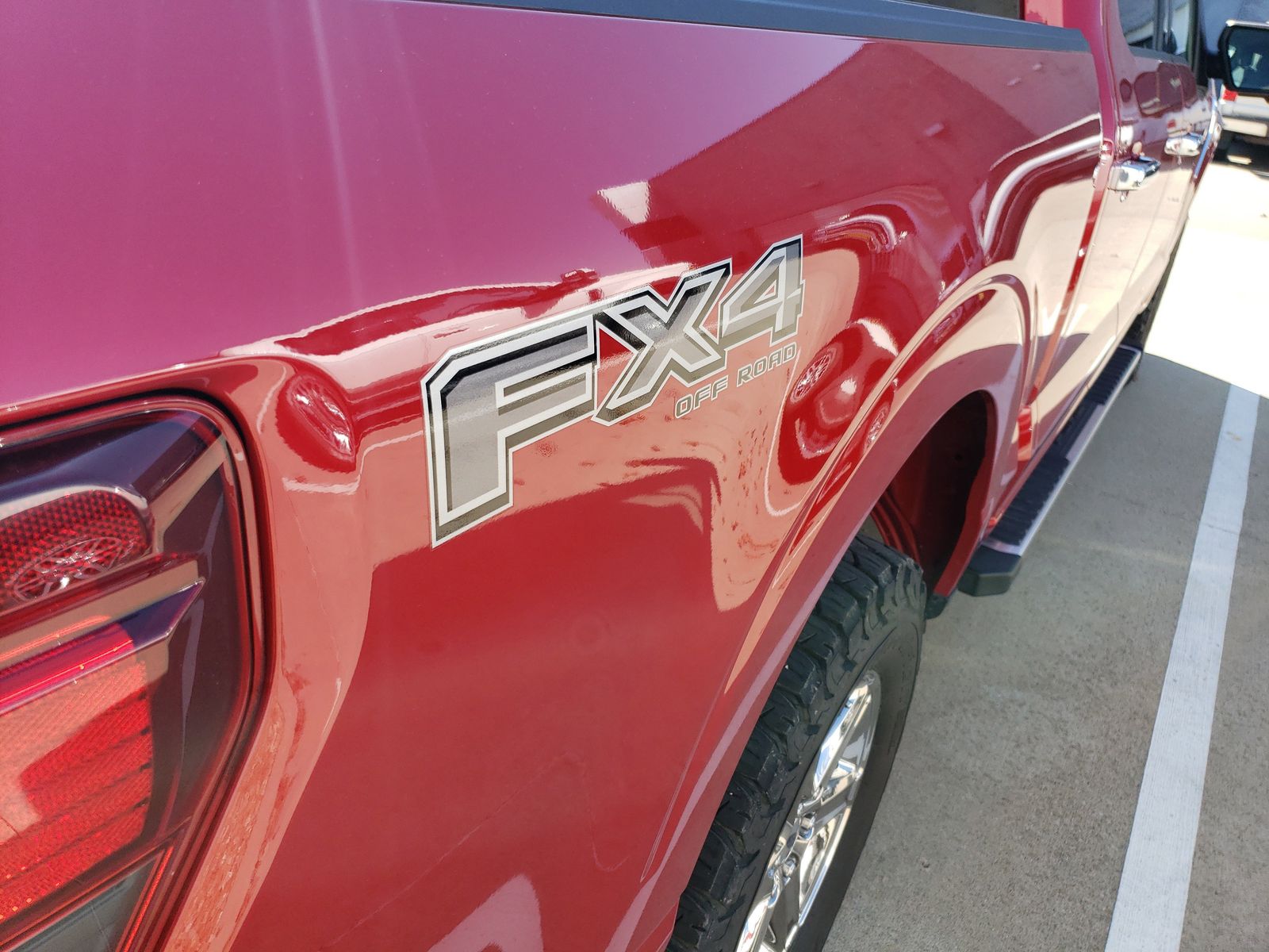 2024 Ford F-150 XLT AWD