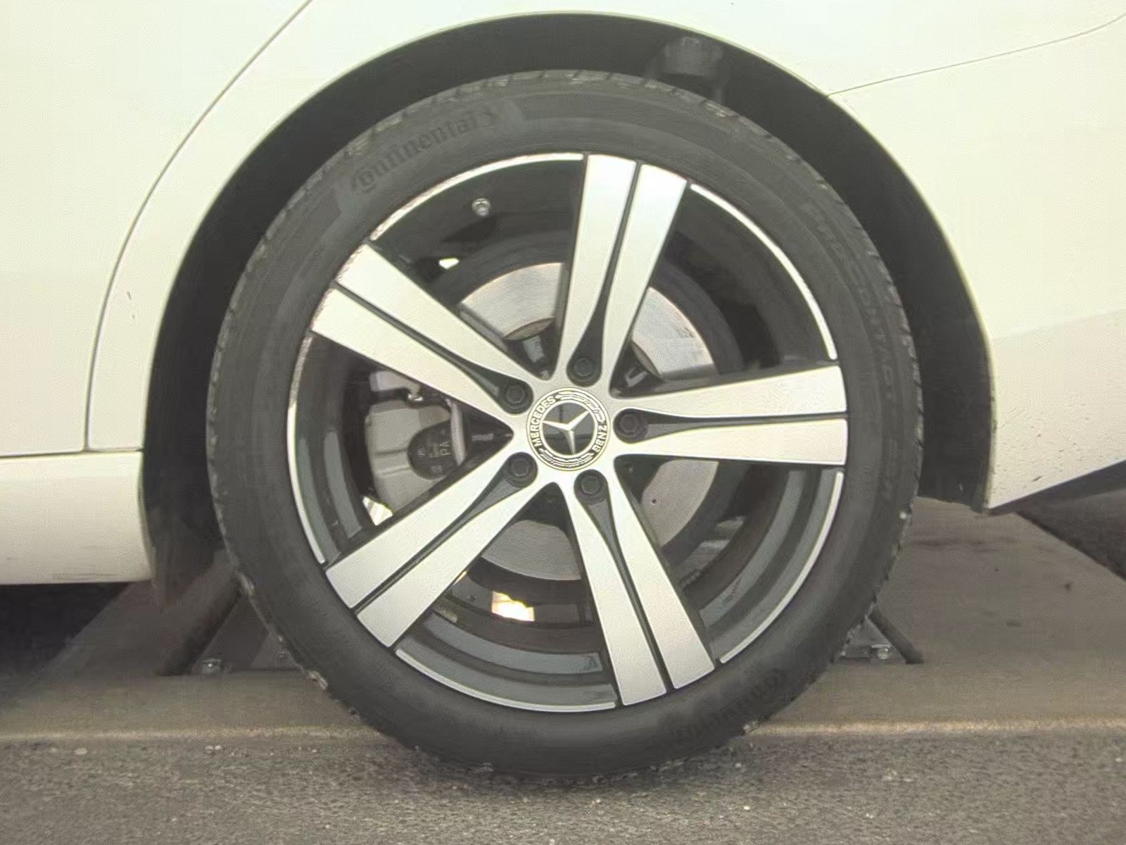 2025 Mercedes-Benz C-Class C 300 RWD