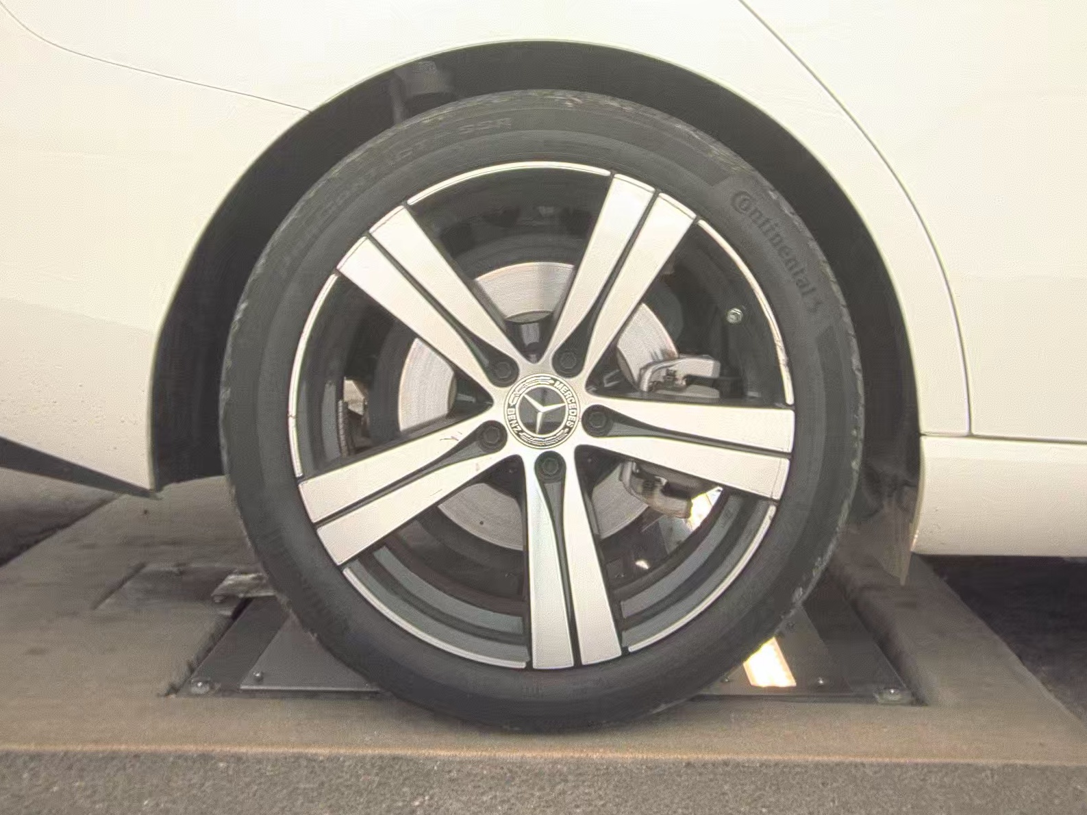 2025 Mercedes-Benz C-Class C 300 RWD