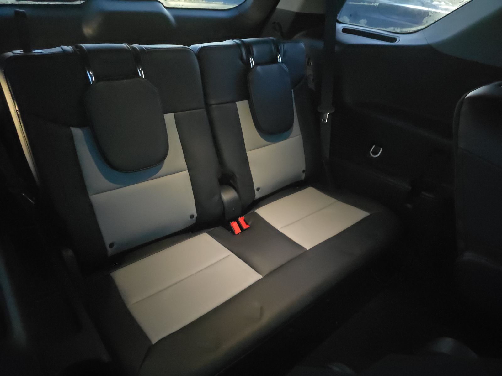 2023 Ford Explorer XLT AWD