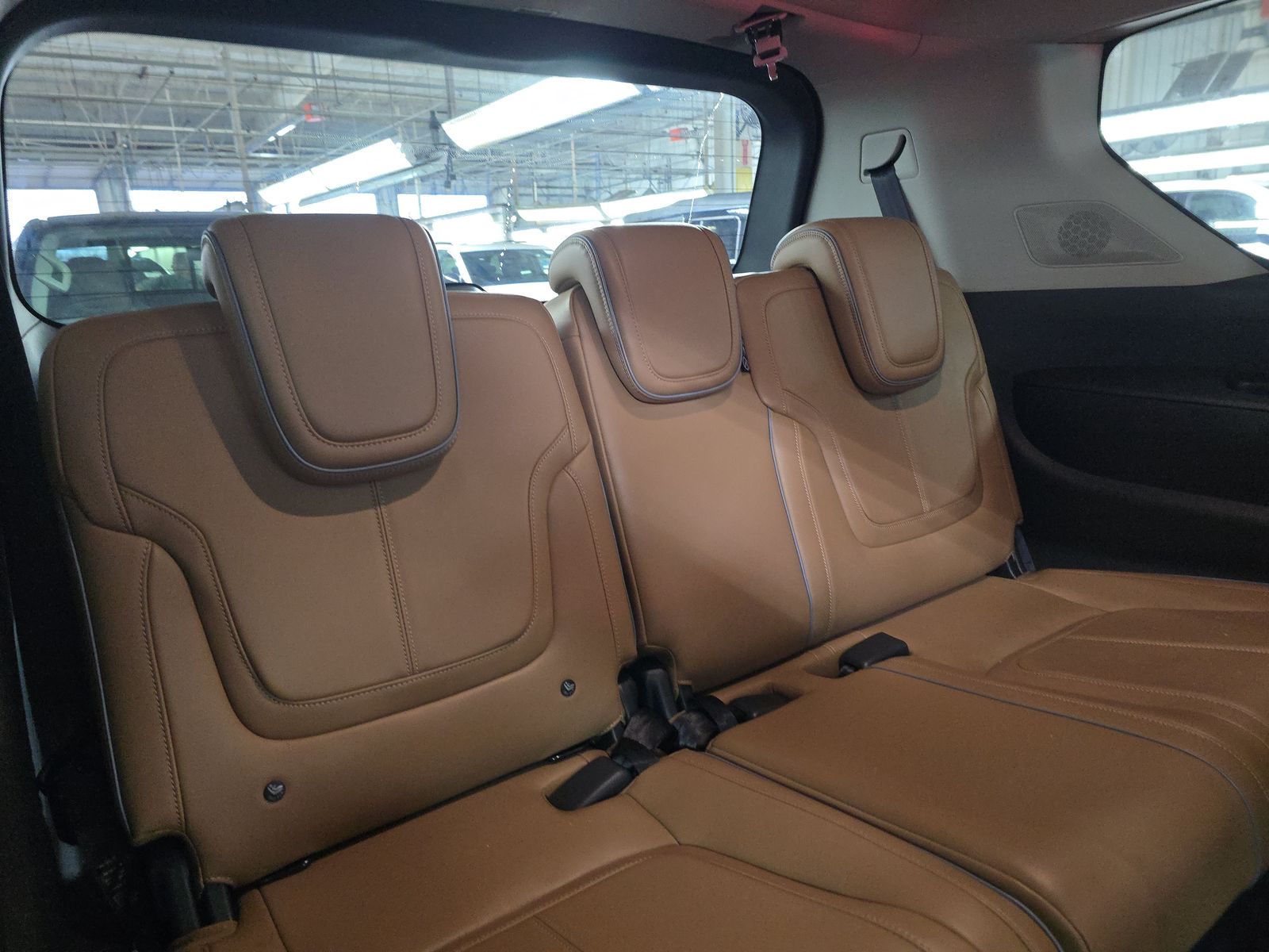 2024 Nissan Pathfinder SL FWD