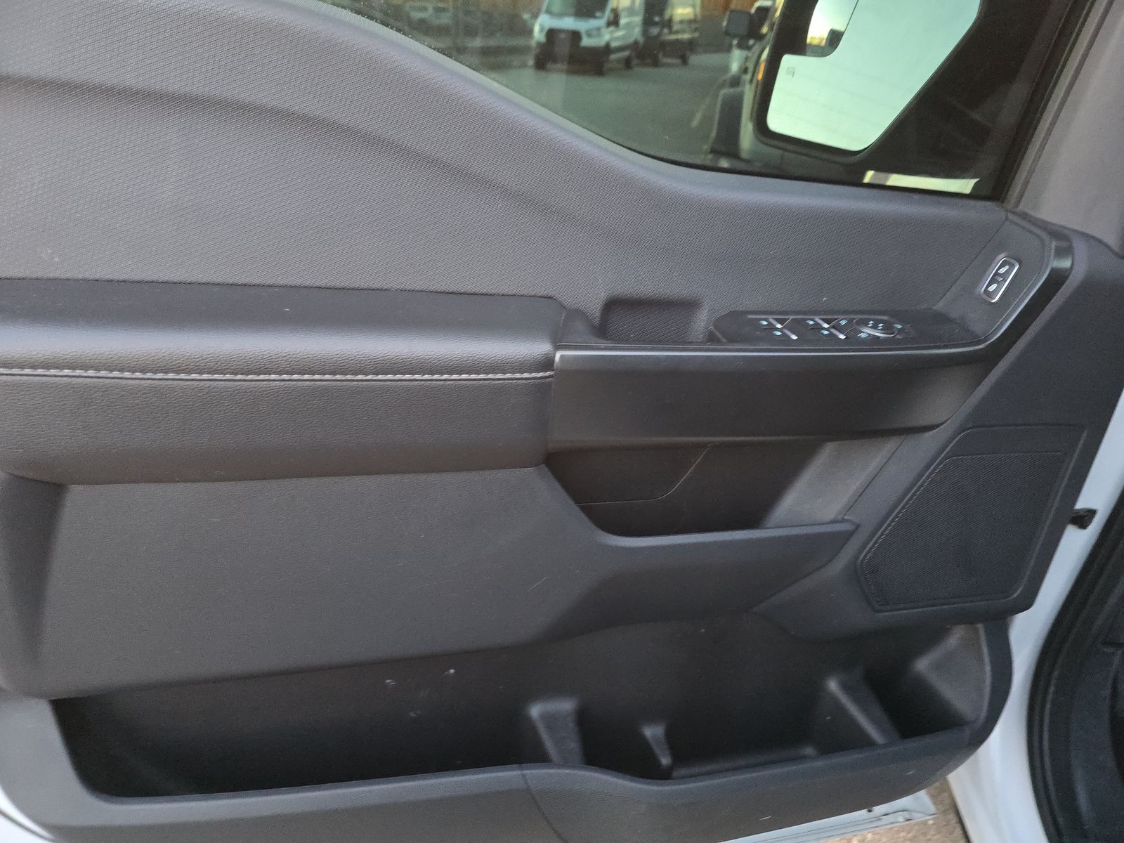 2022 Ford F-150 XL RWD