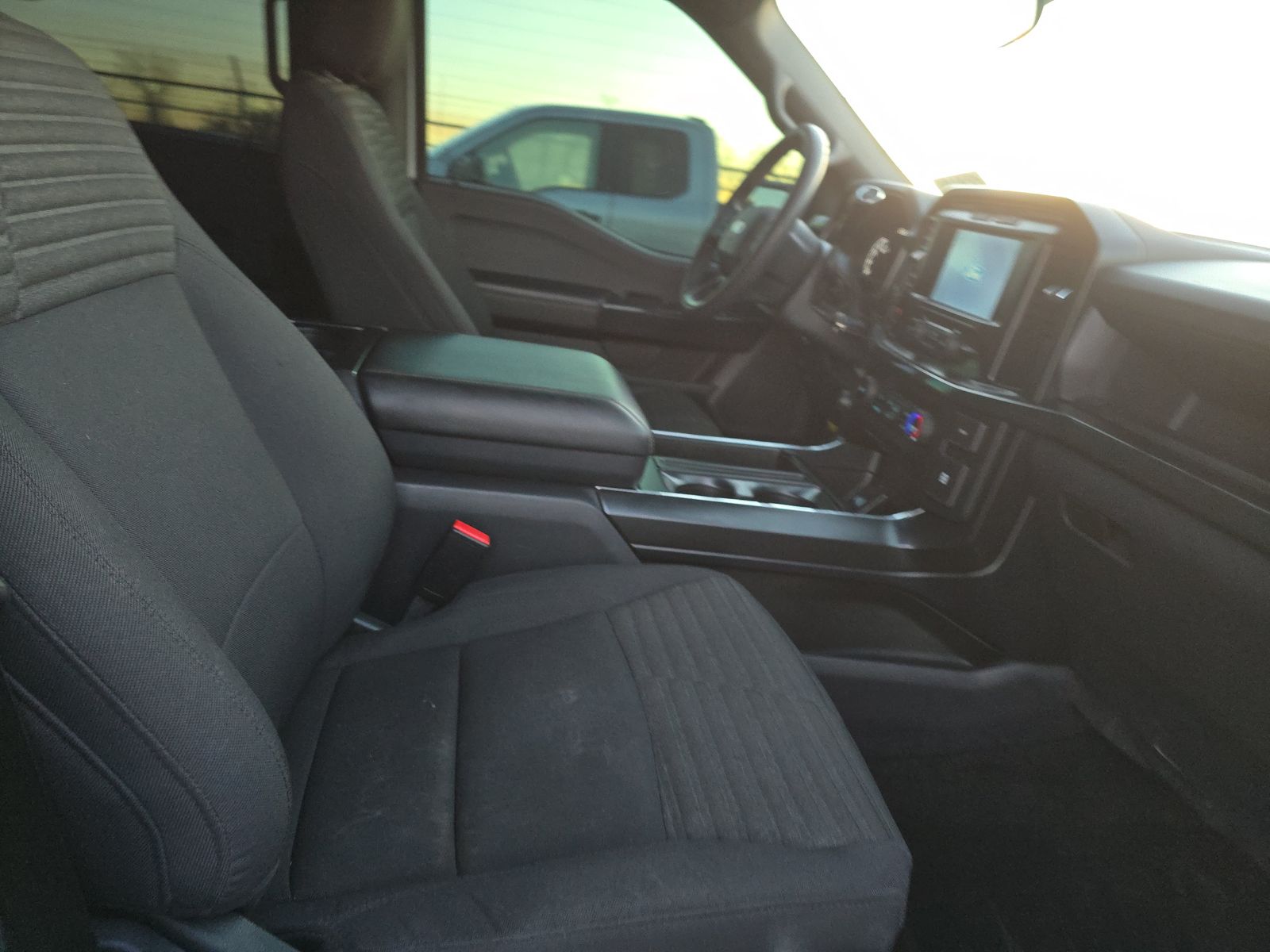 2022 Ford F-150 XL RWD