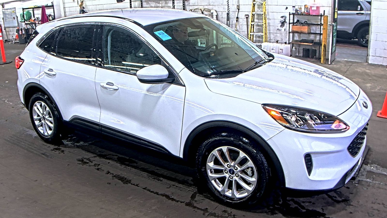 2021 Ford Escape SE FWD