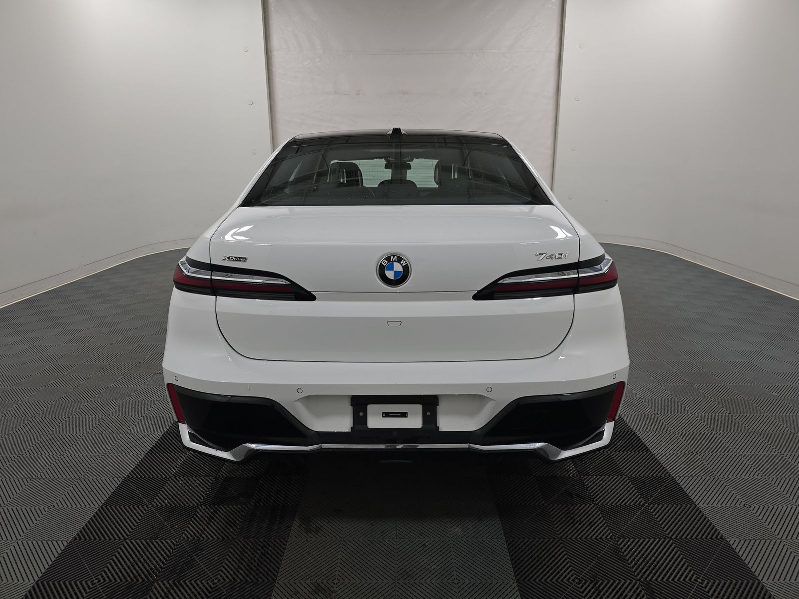 2025 BMW 7 Series 740i xDrive AWD