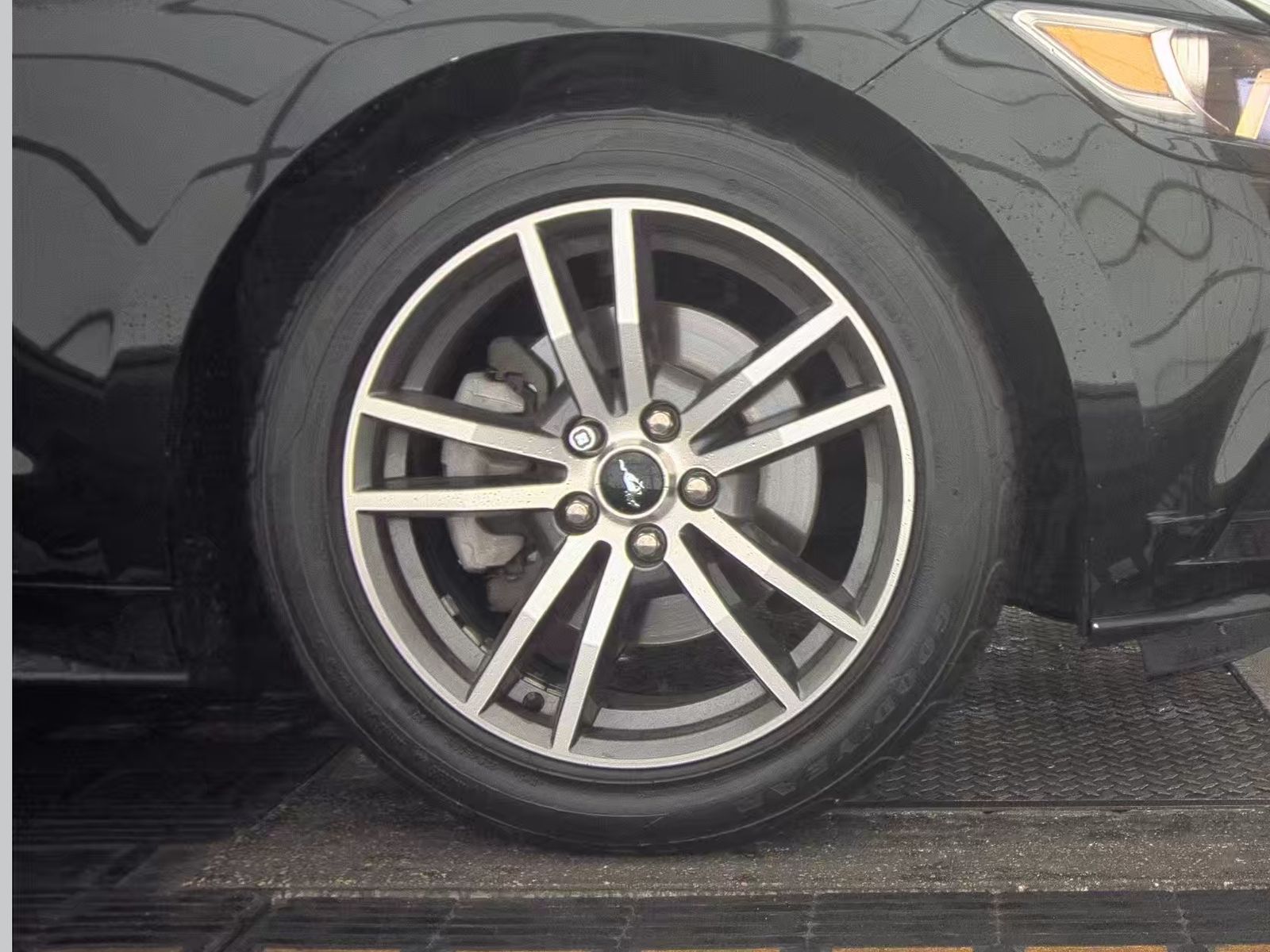 2016 Ford Mustang EcoBoost Premium RWD