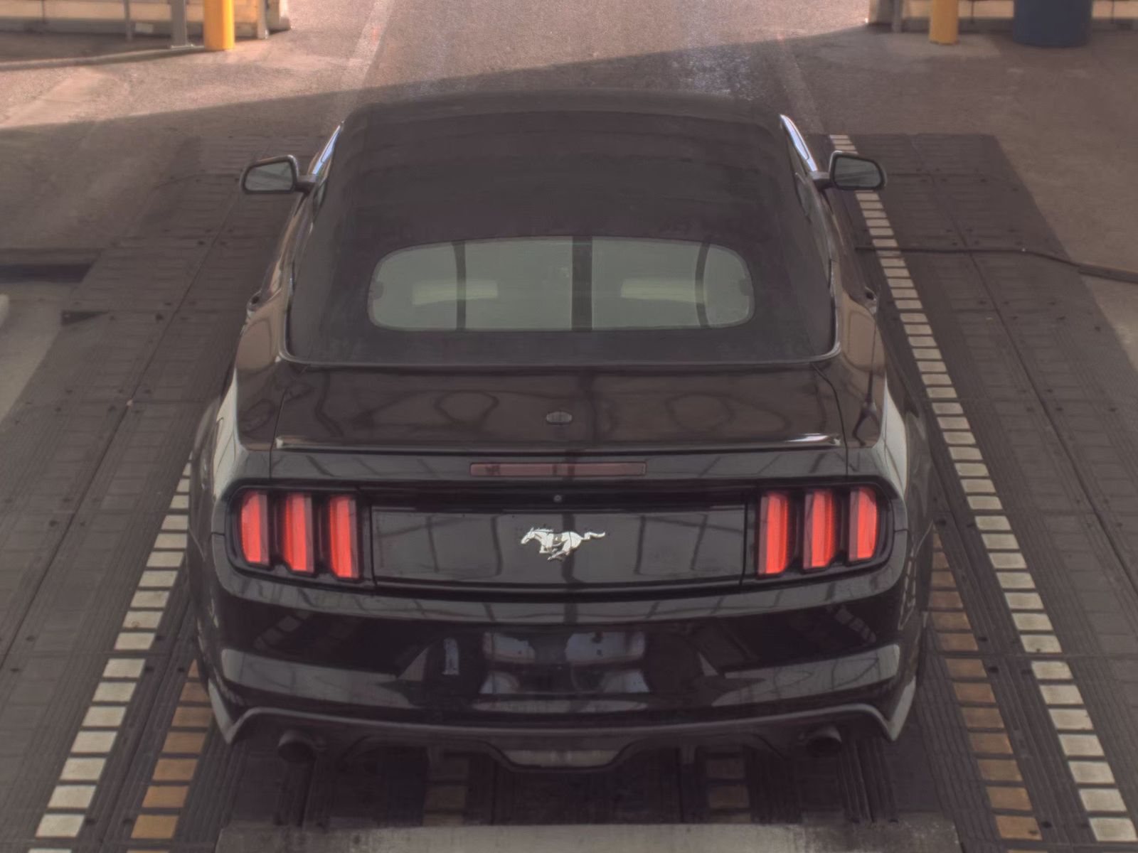 2016 Ford Mustang EcoBoost Premium RWD