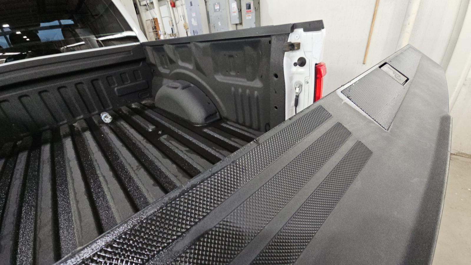 2023 Ford F-150 XL AWD