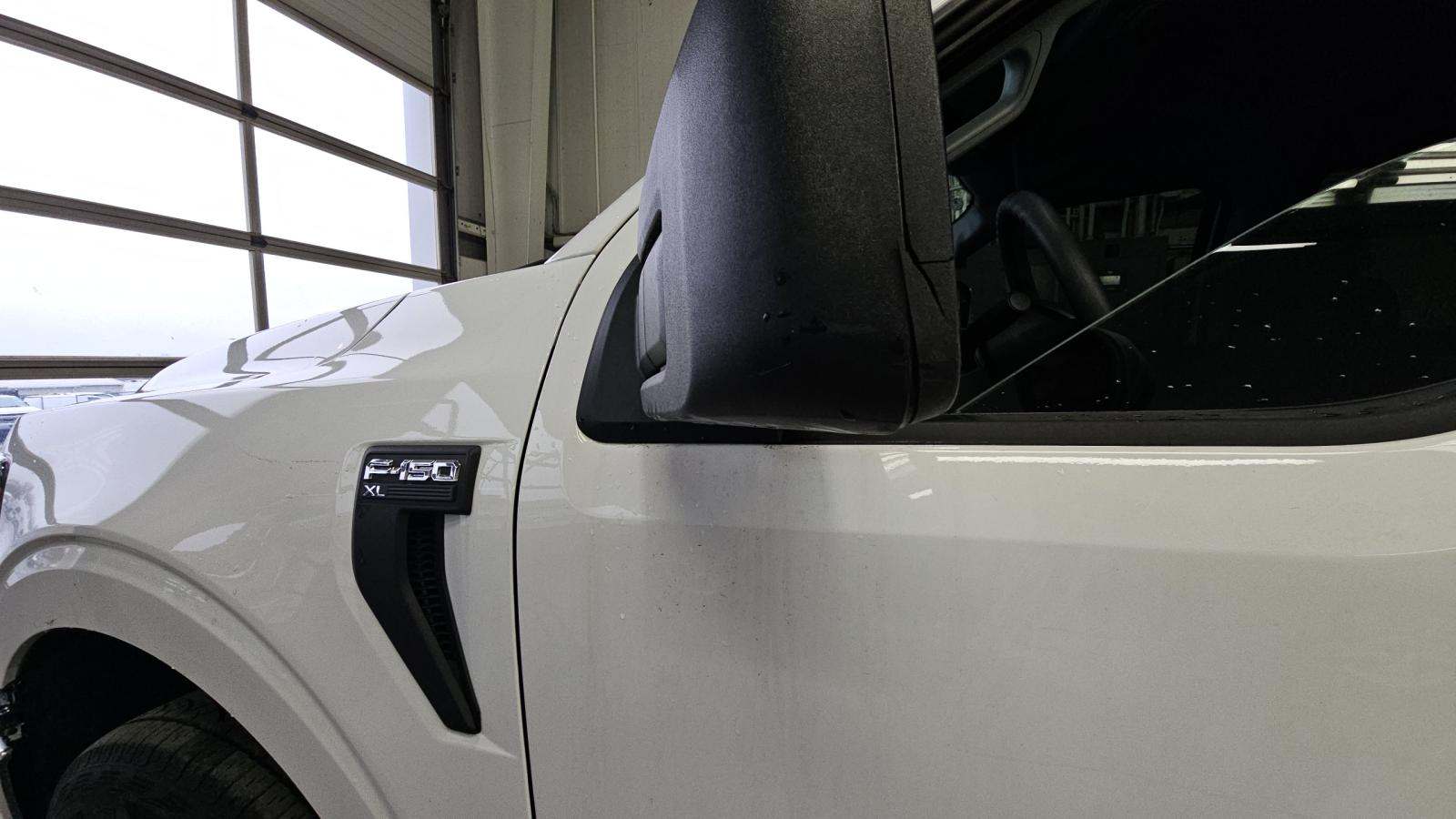 2023 Ford F-150 XL AWD