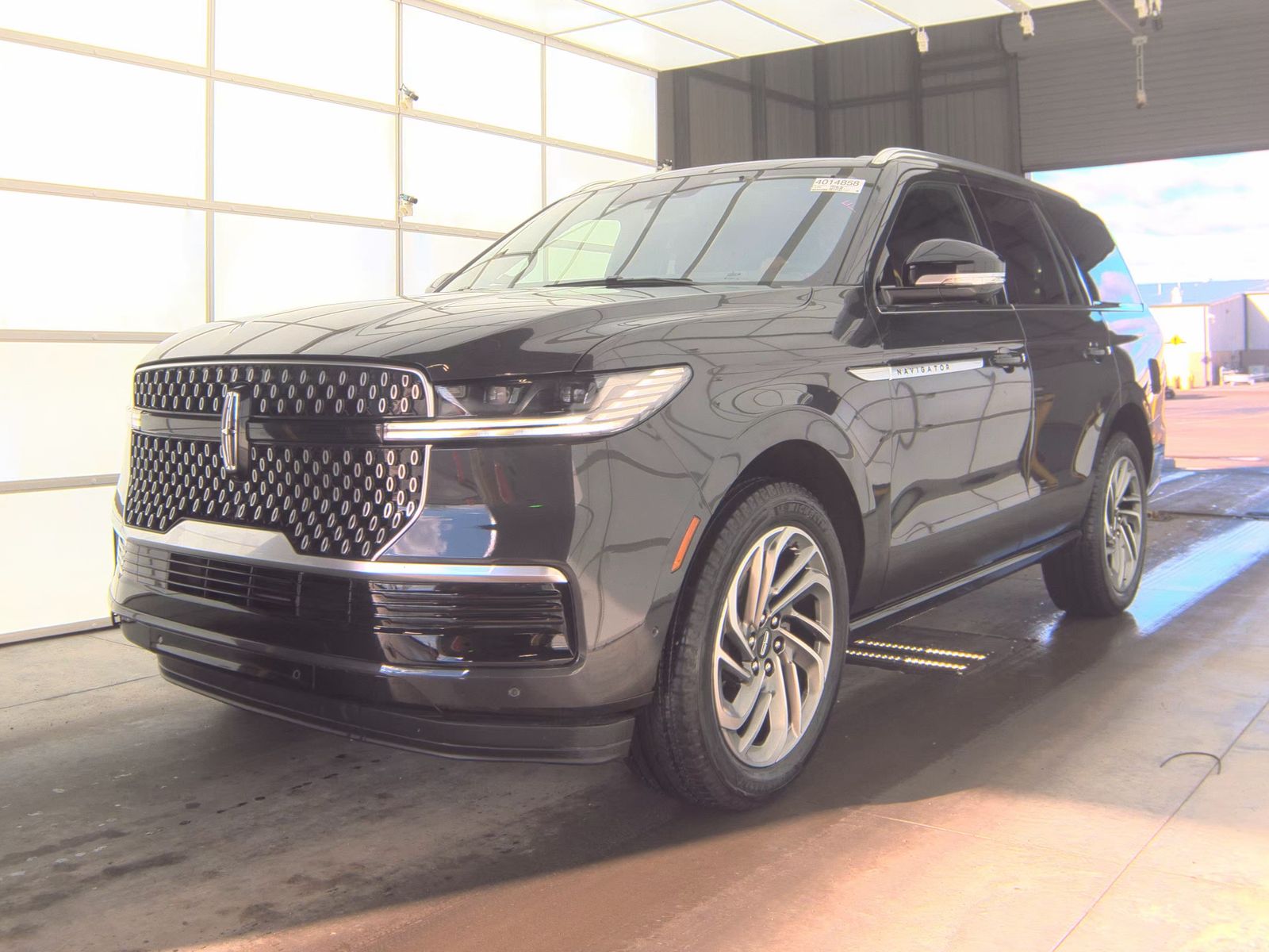 2025 Lincoln Navigator Reserve AWD