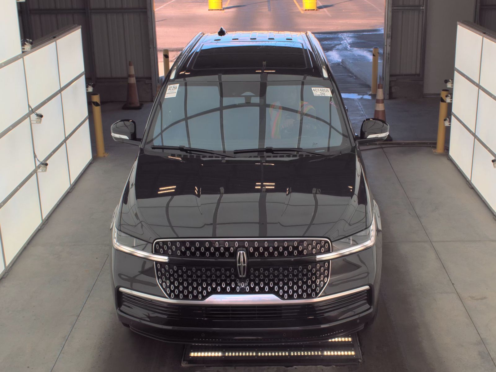 2025 Lincoln Navigator Reserve AWD