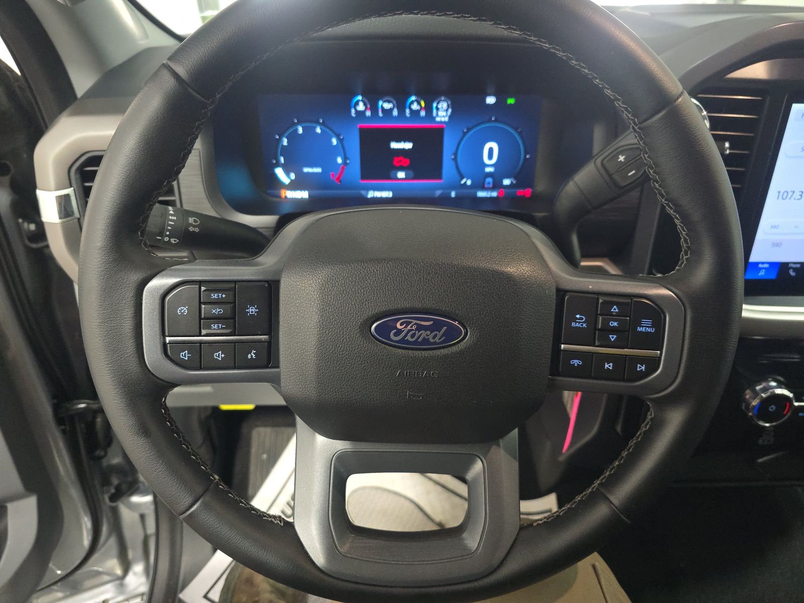 2025 Ford F-150 XLT AWD
