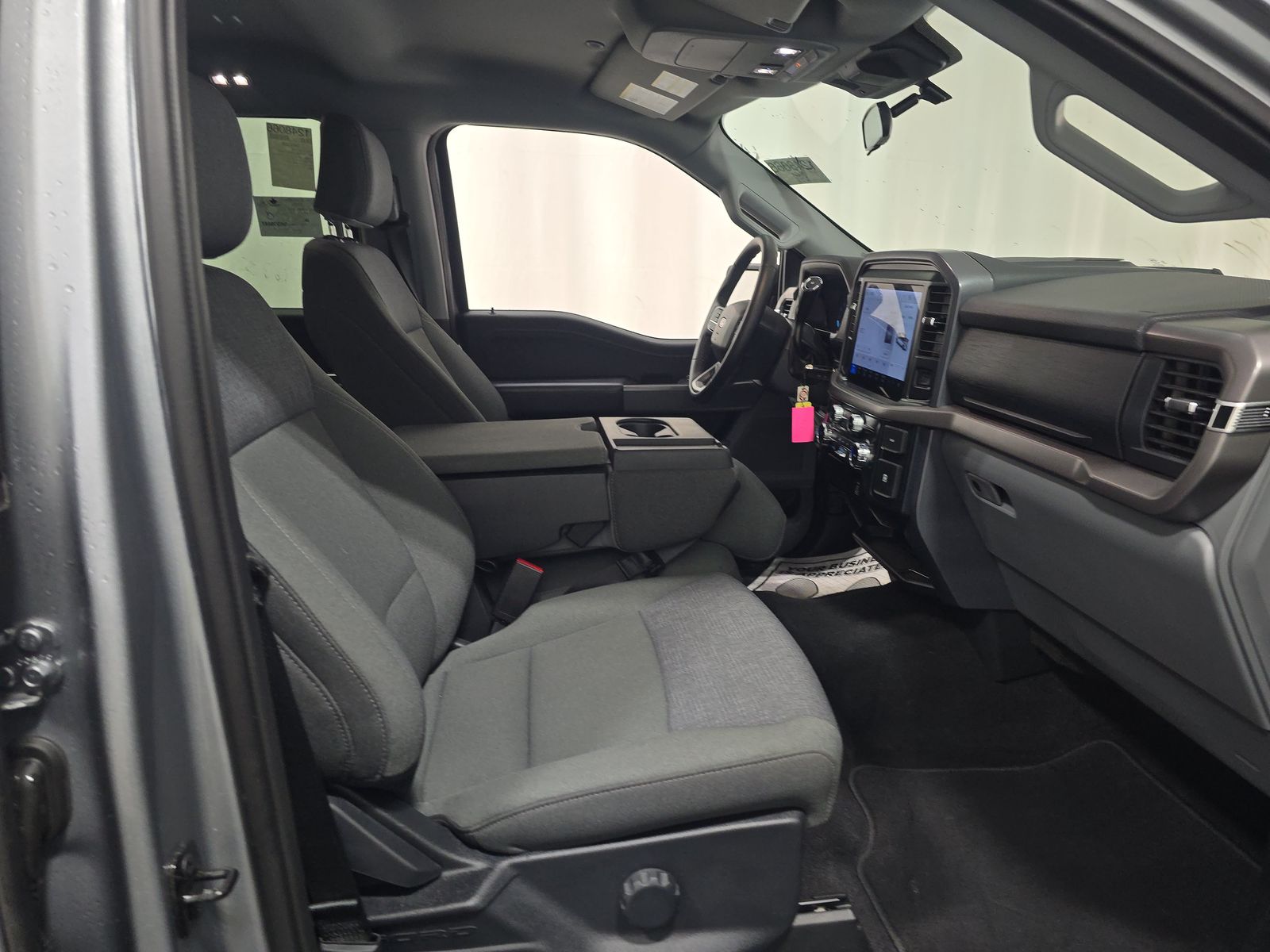 2025 Ford F-150 XLT AWD