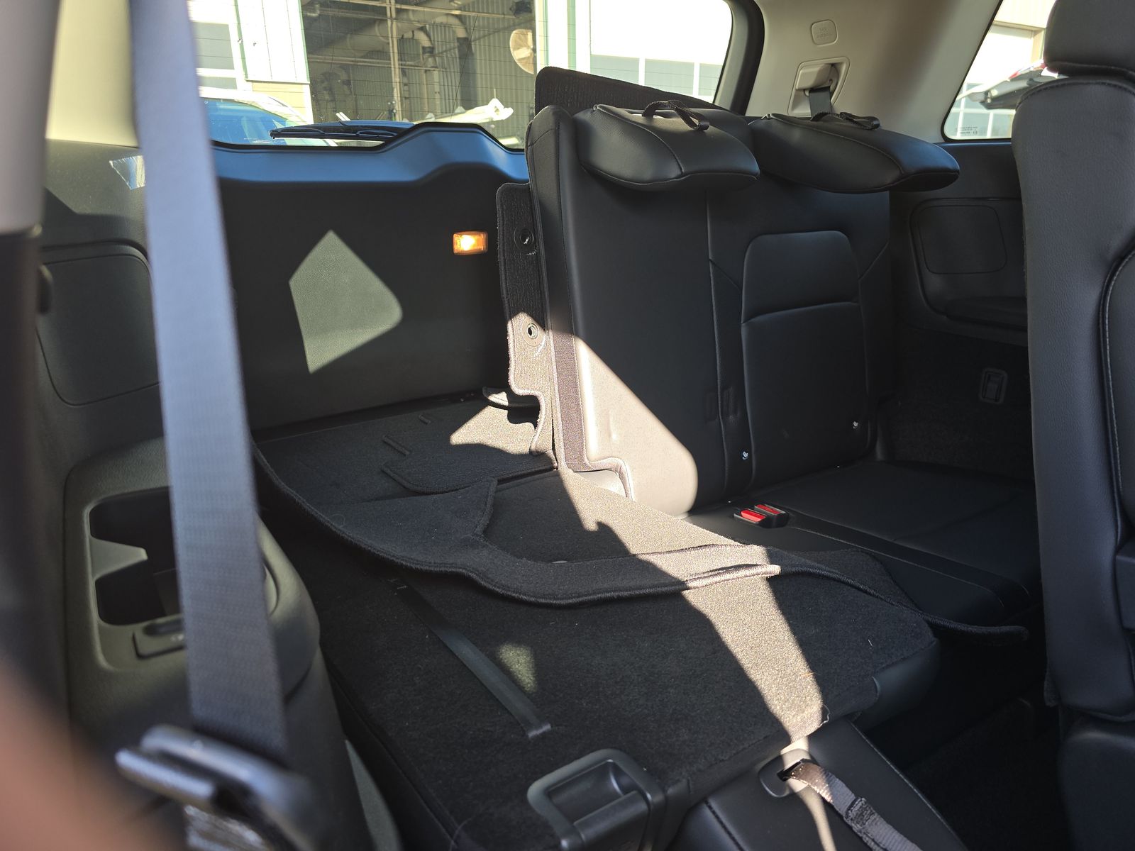 2025 Nissan Pathfinder SL AWD