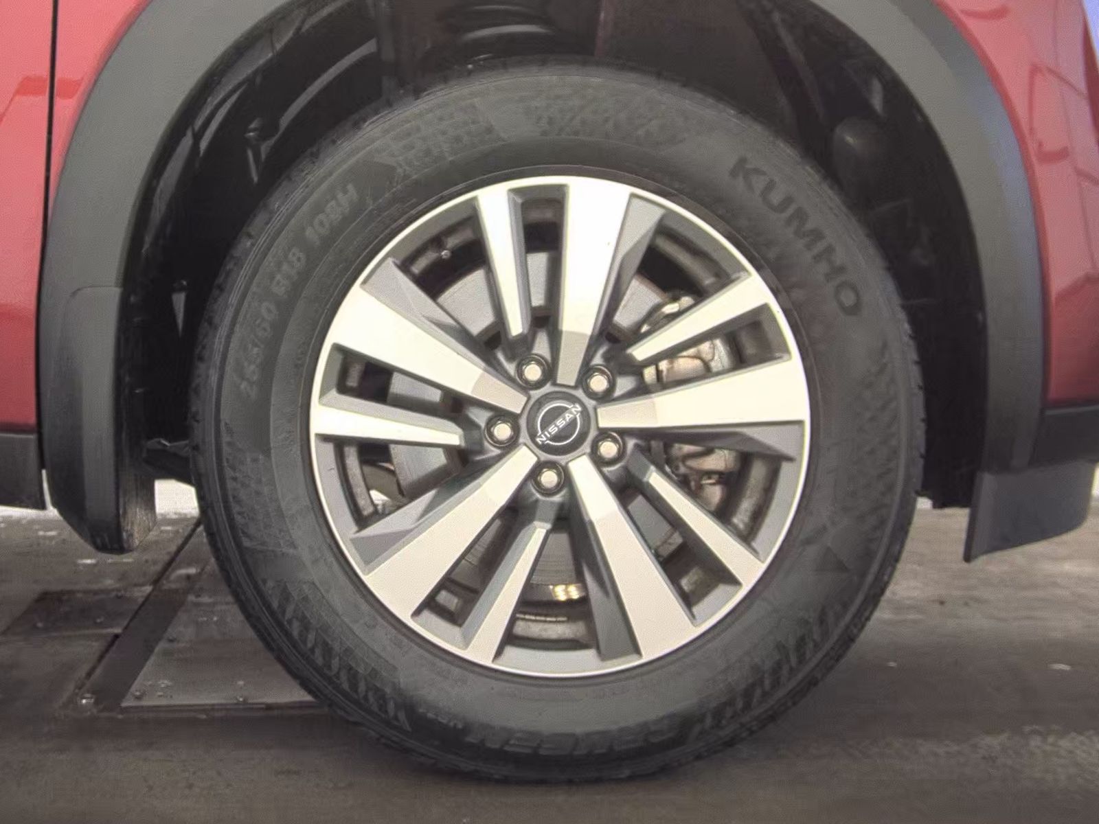 2024 Nissan Pathfinder SL FWD