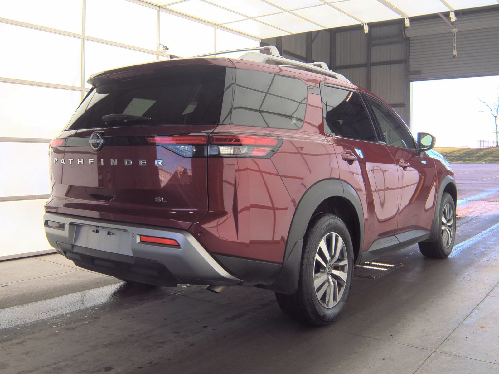 2024 Nissan Pathfinder SL FWD