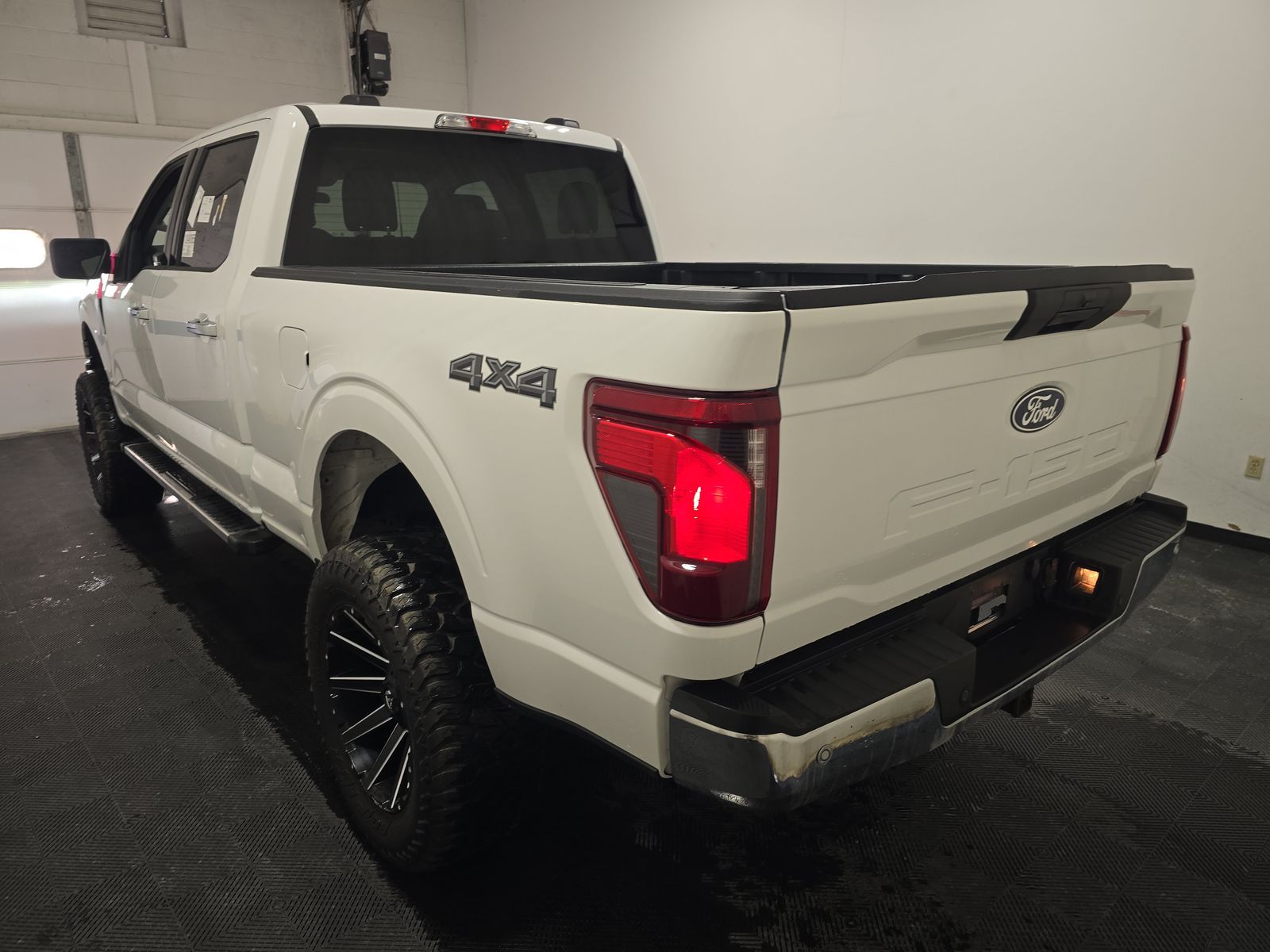 2025 Ford F-150 XLT AWD