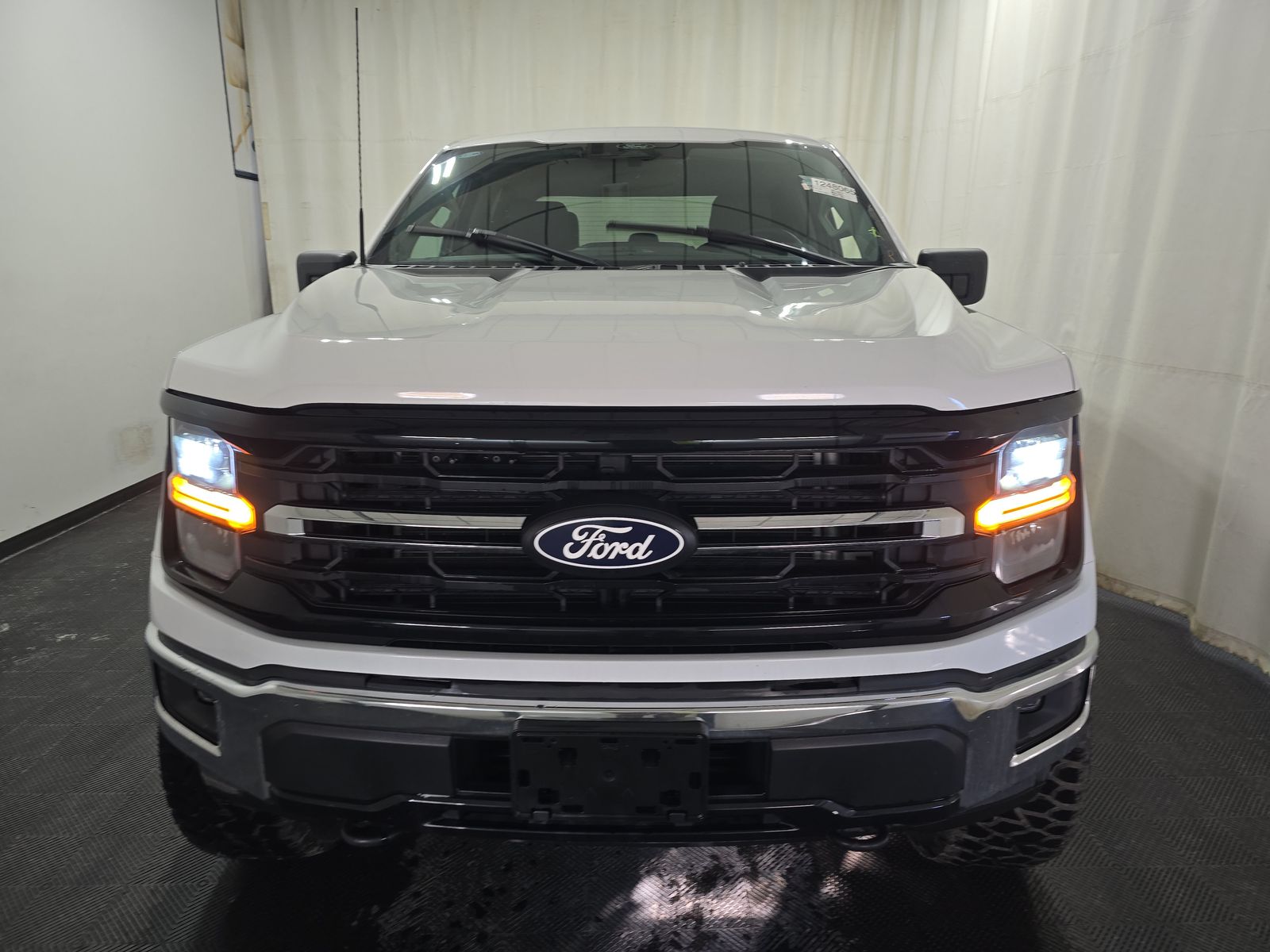 2025 Ford F-150 XLT AWD