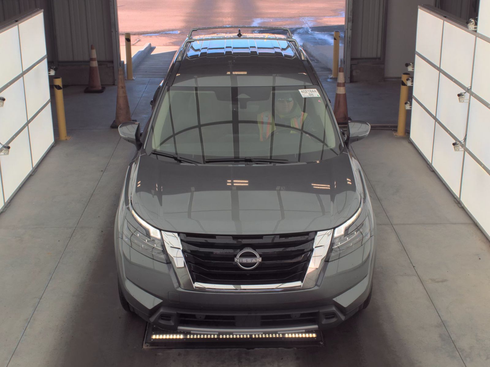 2025 Nissan Pathfinder SL AWD