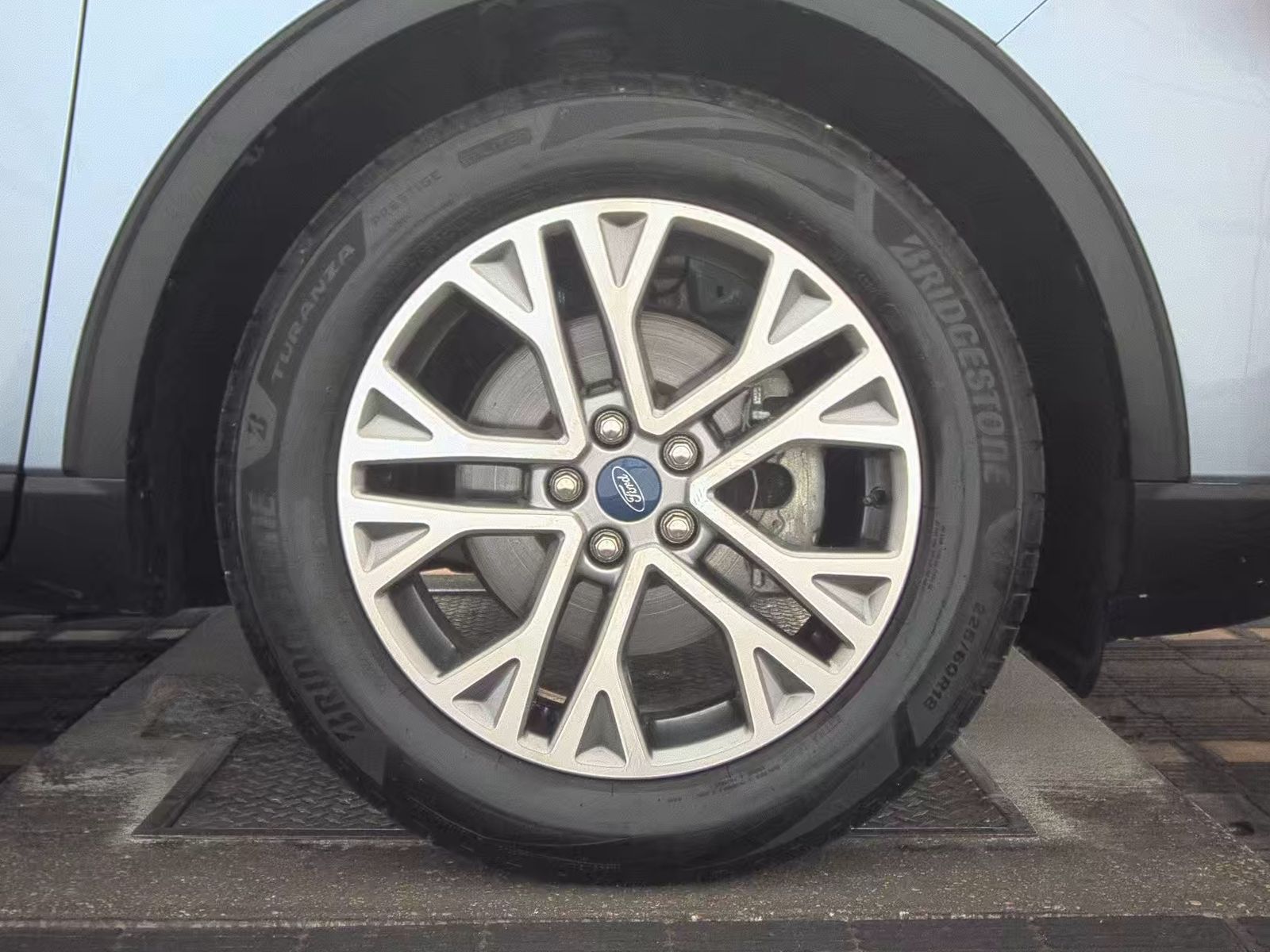 2022 Ford Escape SEL FWD