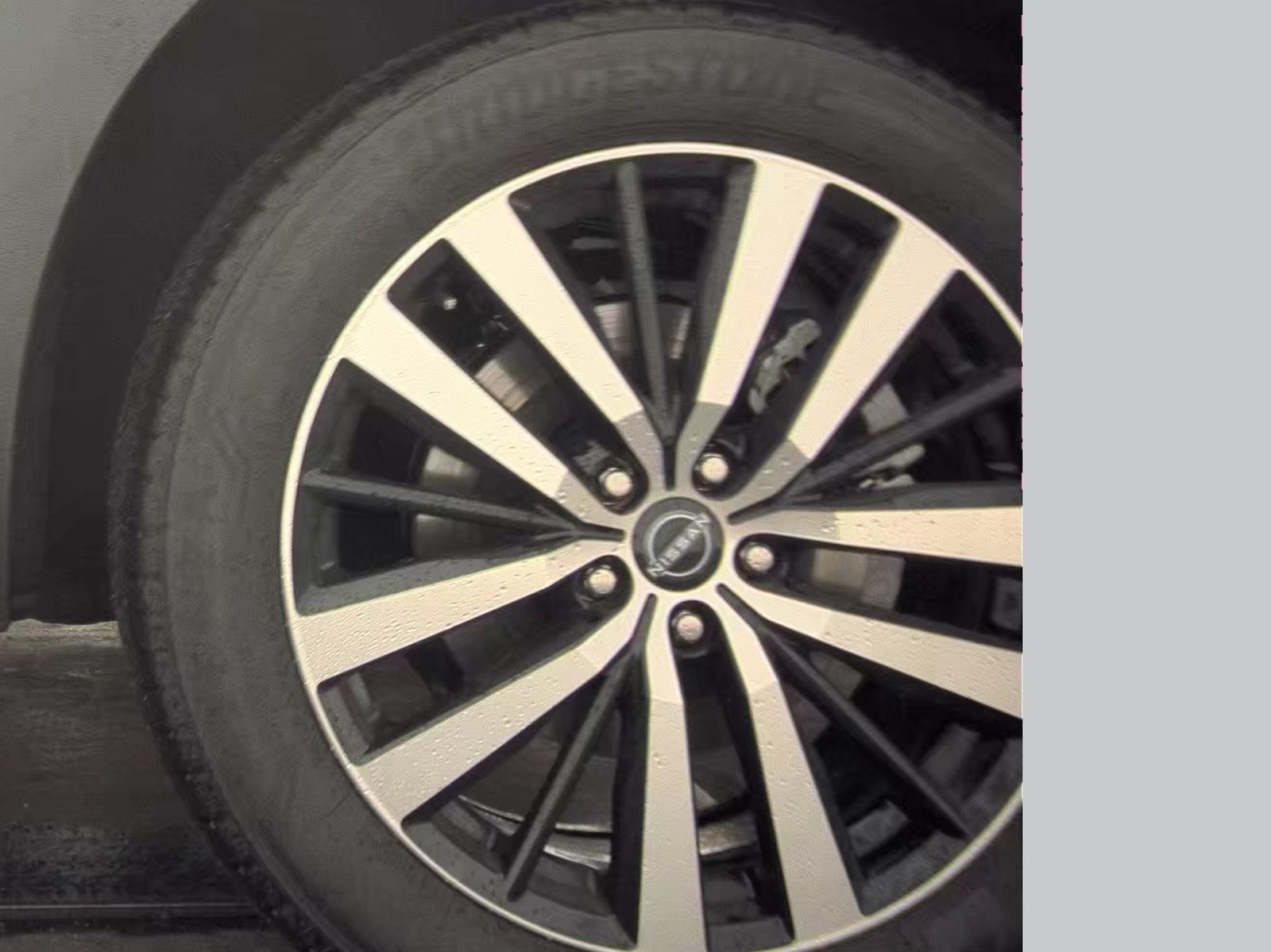 2025 Nissan Pathfinder Platinum AWD