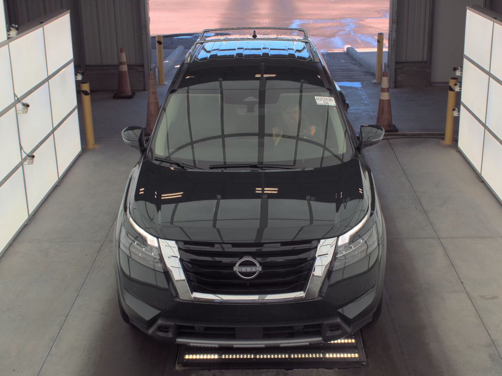 2025 Nissan Pathfinder SL AWD