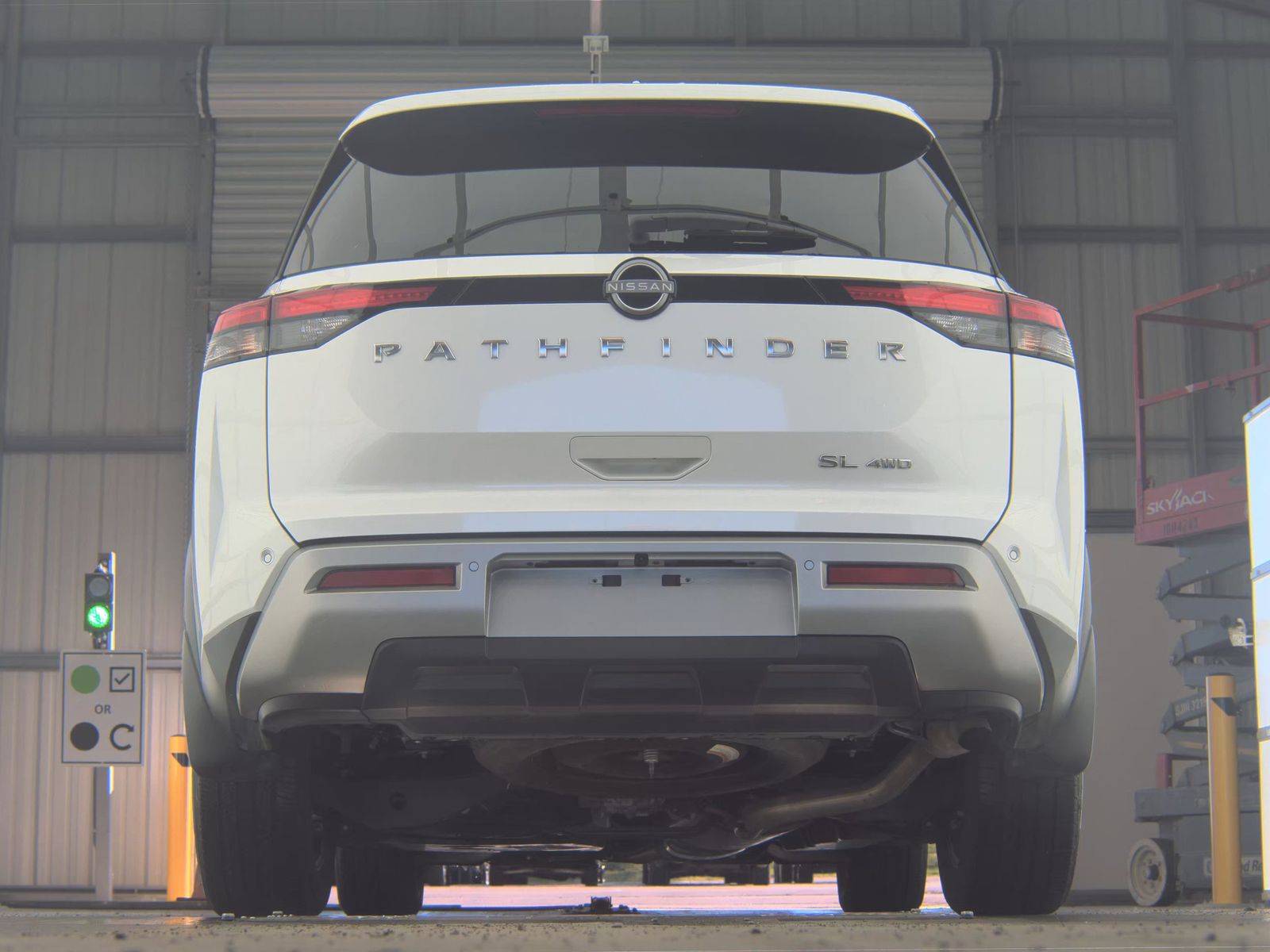 2025 Nissan Pathfinder SL AWD