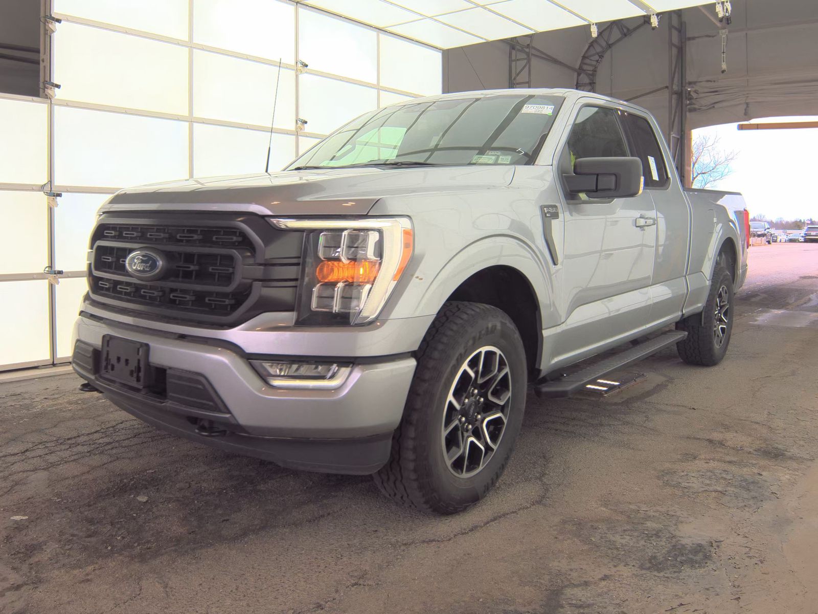 2023 Ford F-150 XLT AWD