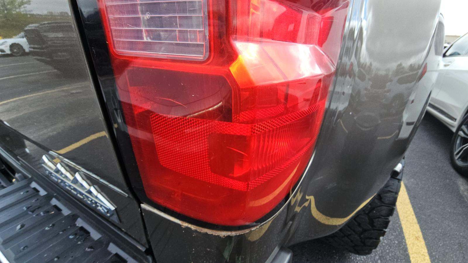 2015 Chevrolet Silverado 3500HD High Country AWD