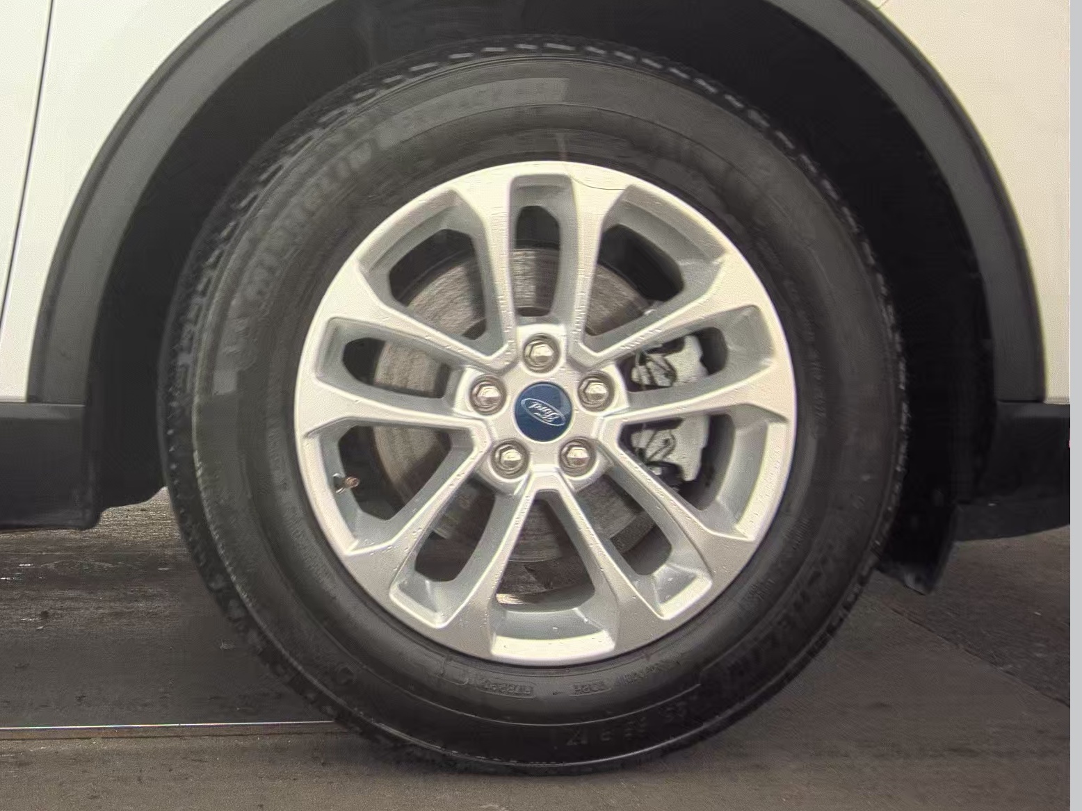 2022 Ford Escape SE FWD