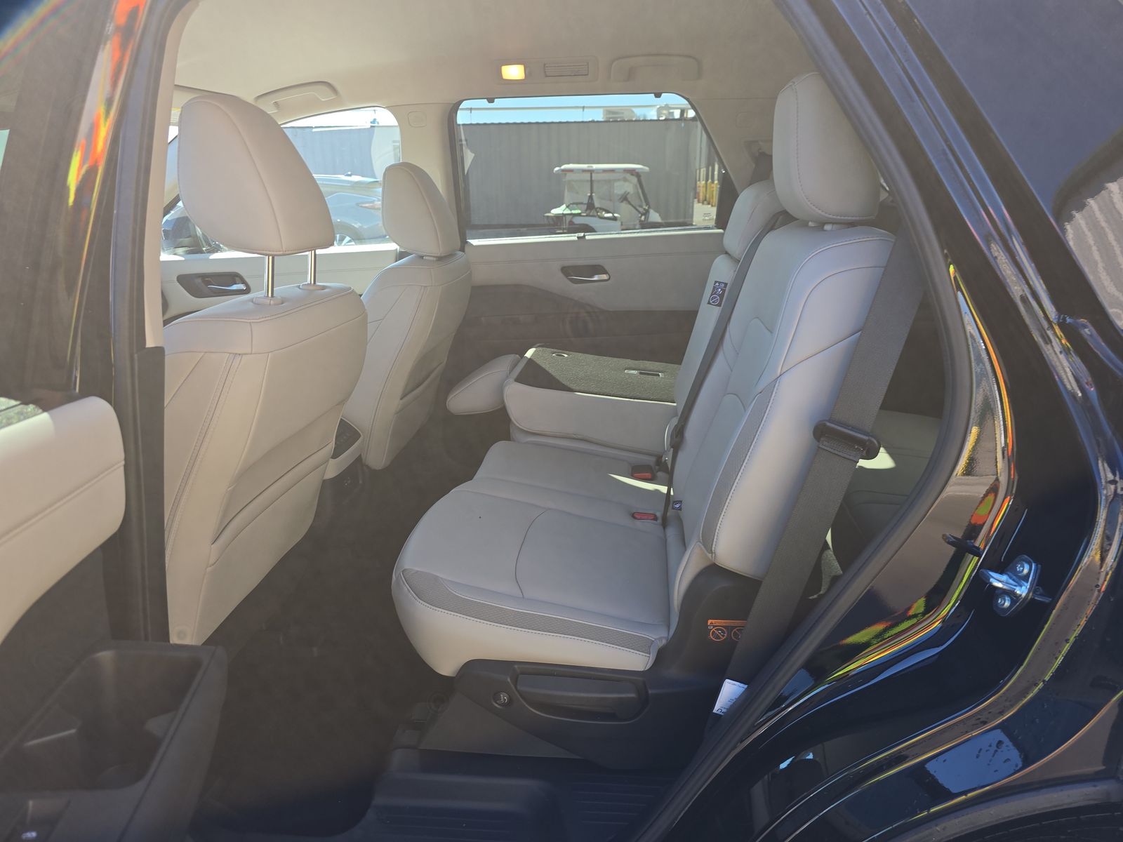 2025 Nissan Pathfinder SL AWD