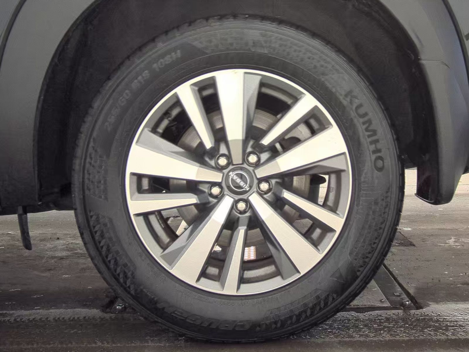 2025 Nissan Pathfinder SL AWD