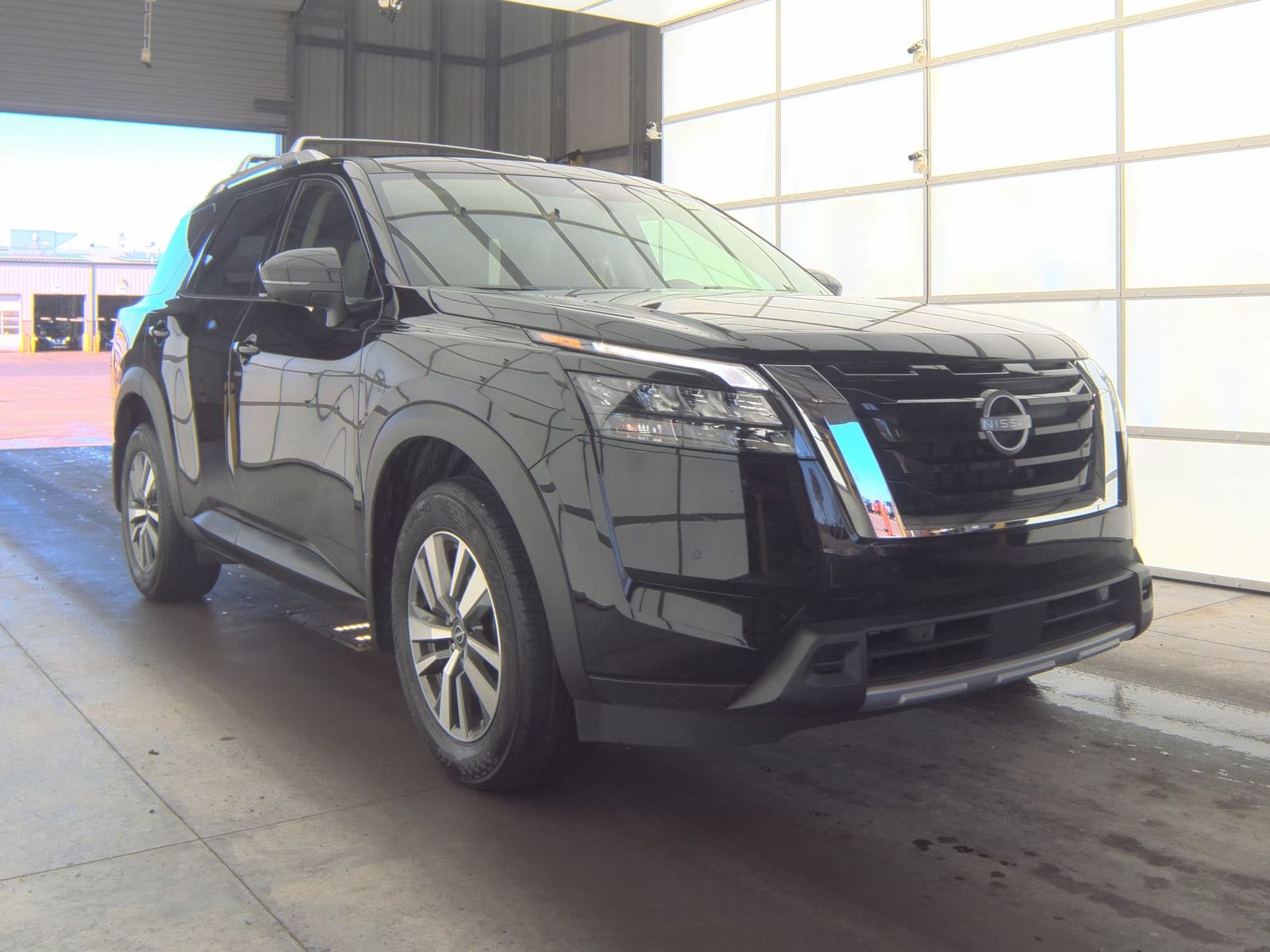 2025 Nissan Pathfinder SL AWD