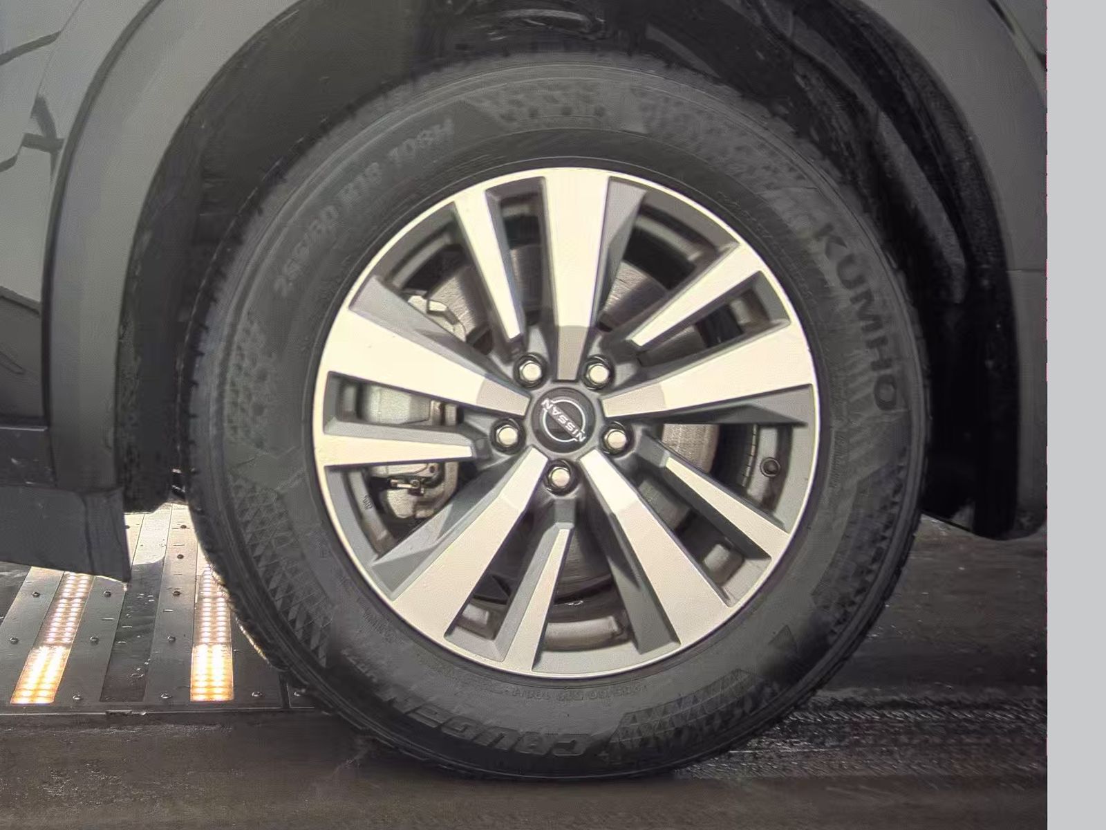 2025 Nissan Pathfinder SL AWD