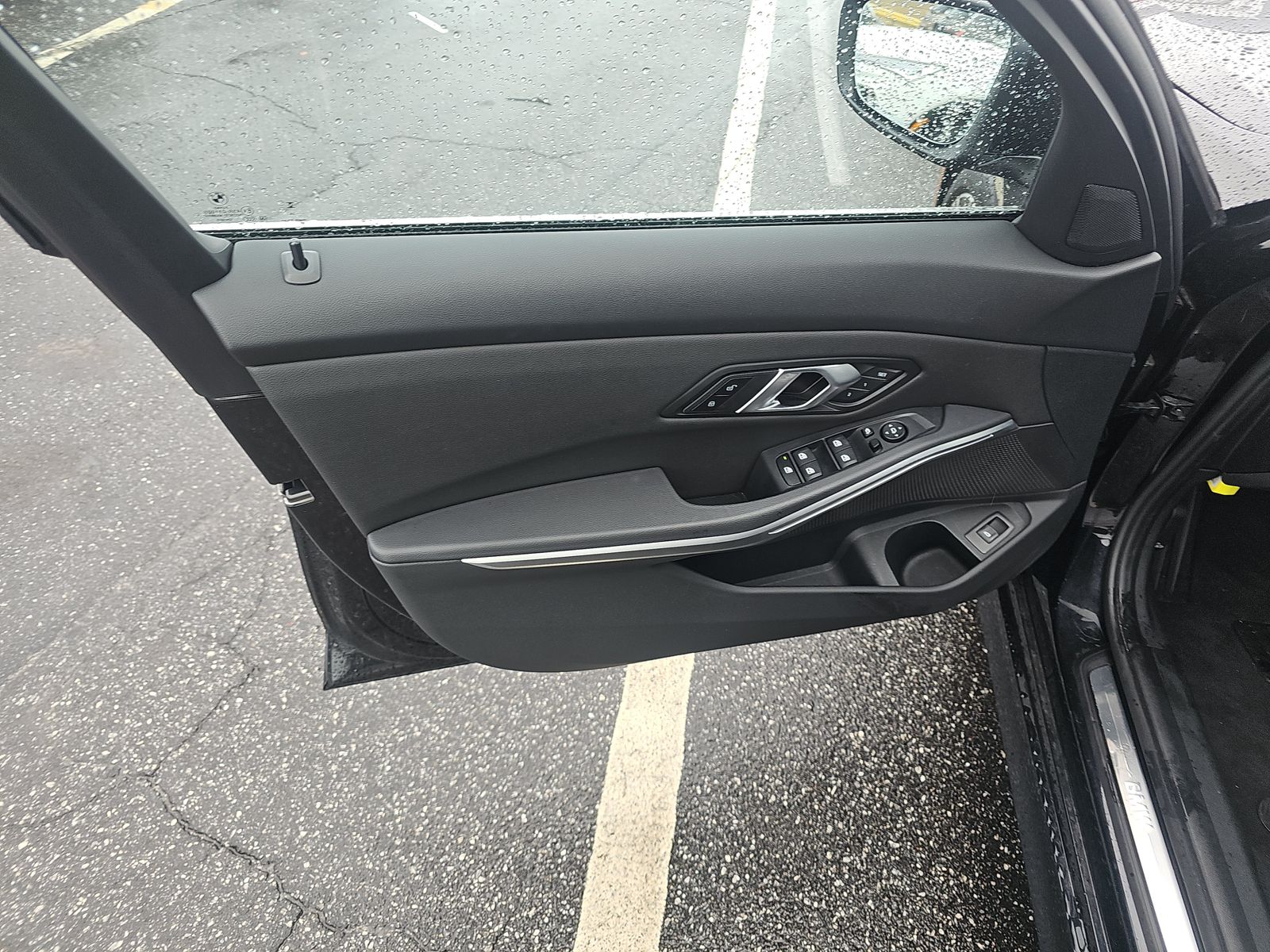 2025 BMW 3 Series 330i xDrive AWD