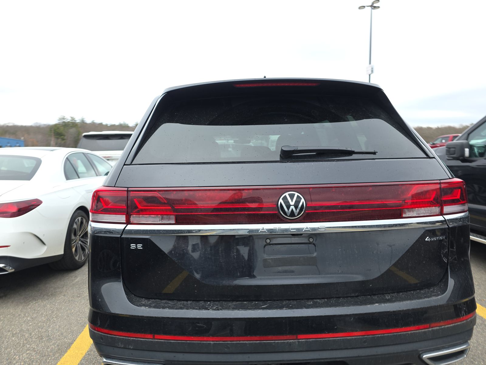 2025 Volkswagen Atlas 2.0T SE AWD