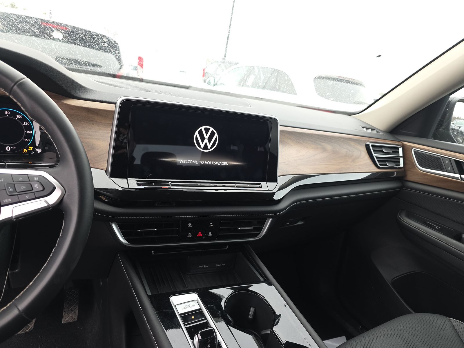 2025 Volkswagen Atlas 2.0T SE AWD