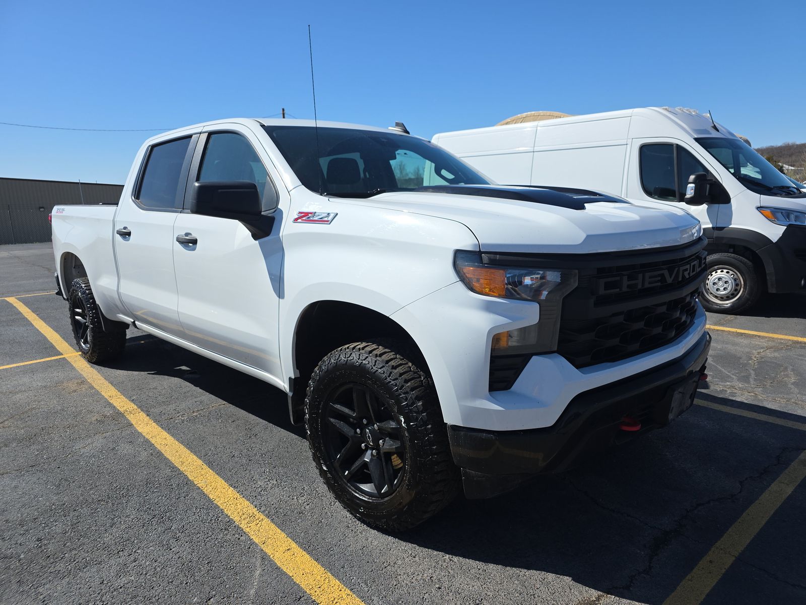 CHEVROLET SILVERADO - 4