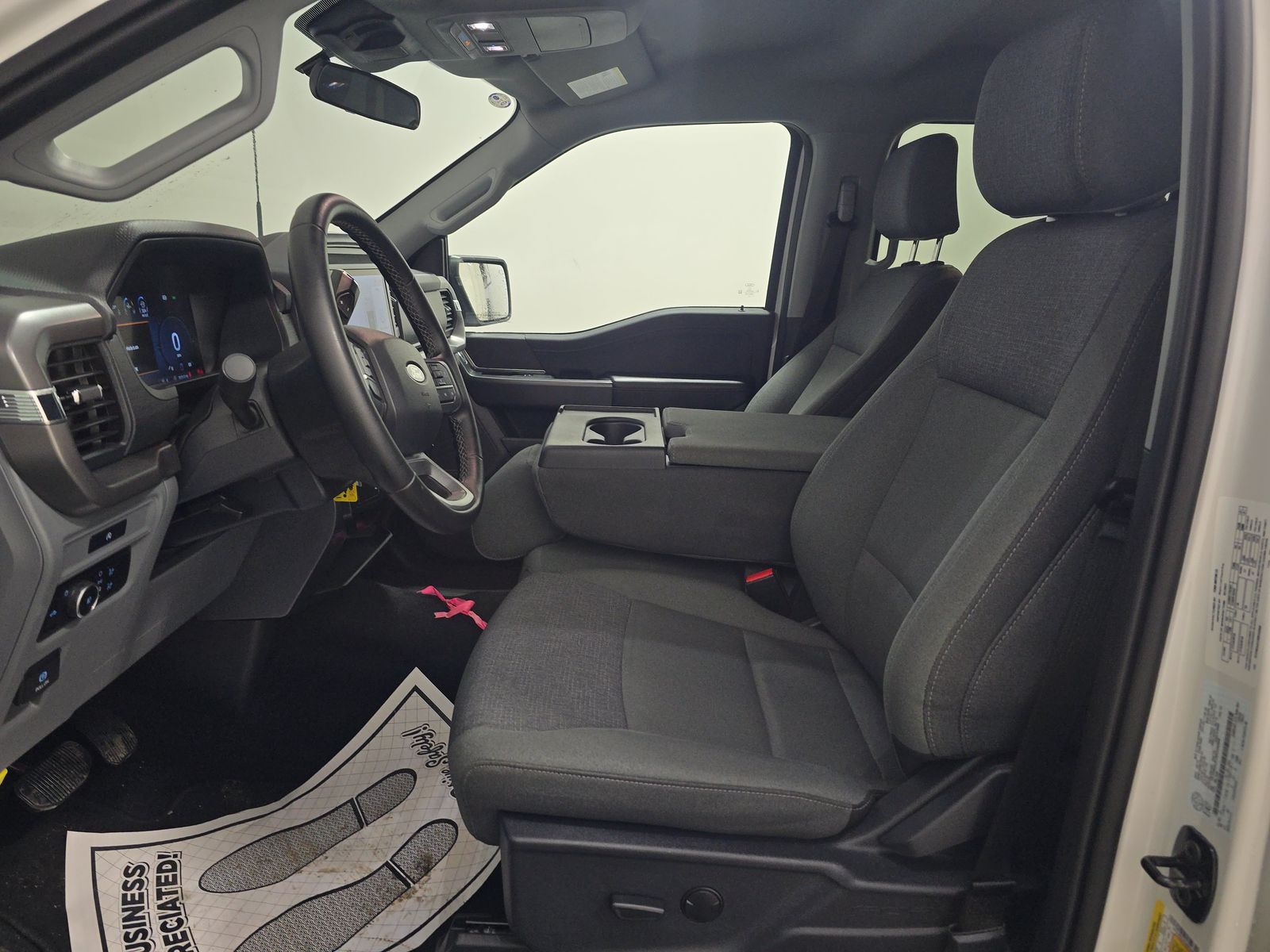 FORD F-150 - 8