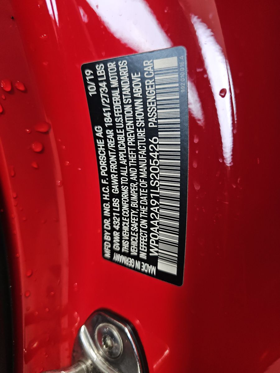 2020 Porsche 911 Carrera RWD