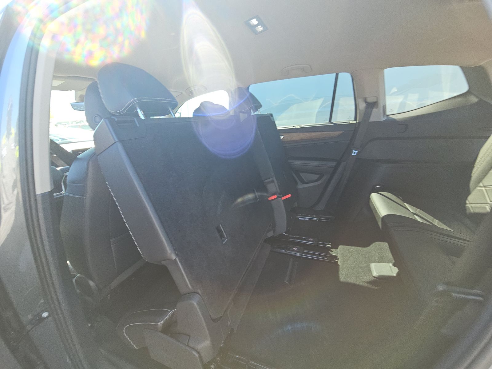 2025 Volkswagen Atlas 2.0T SE FWD