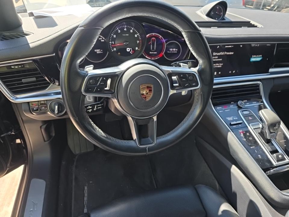 2017 Porsche Panamera Base RWD