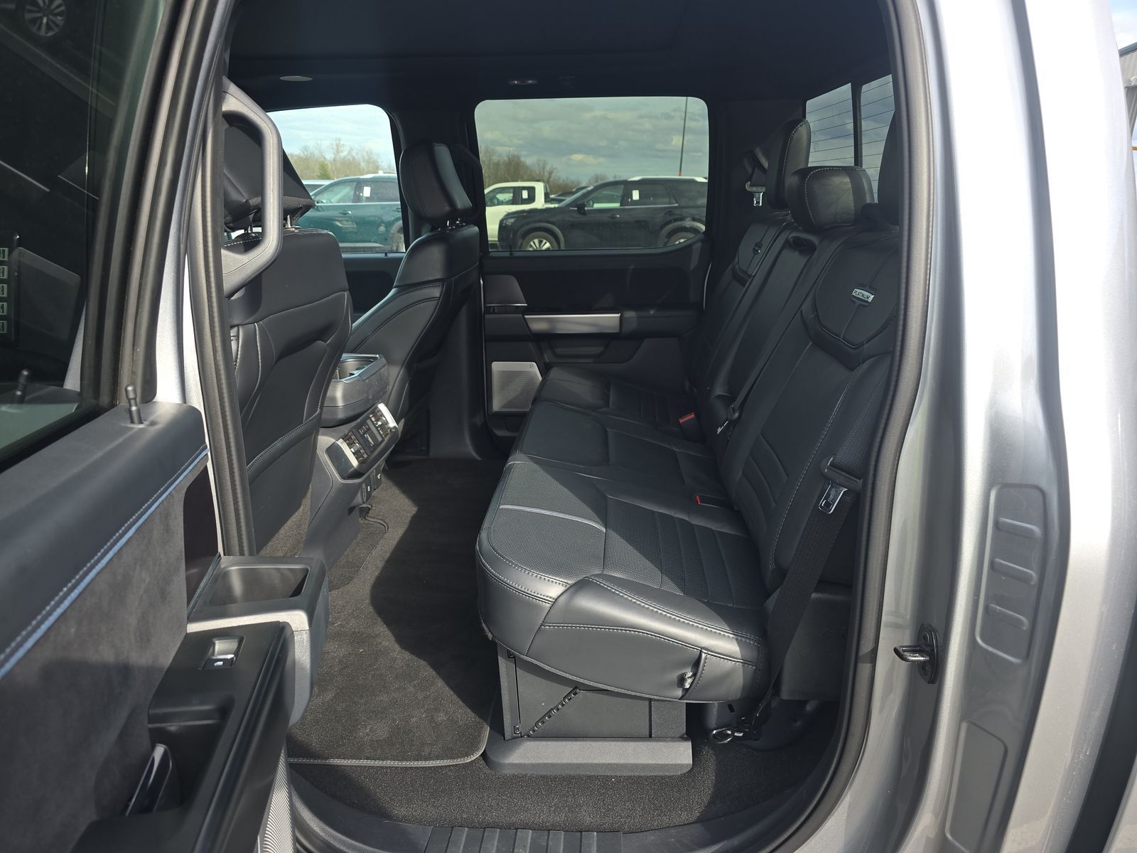 2024 Ford F-150 Platinum AWD