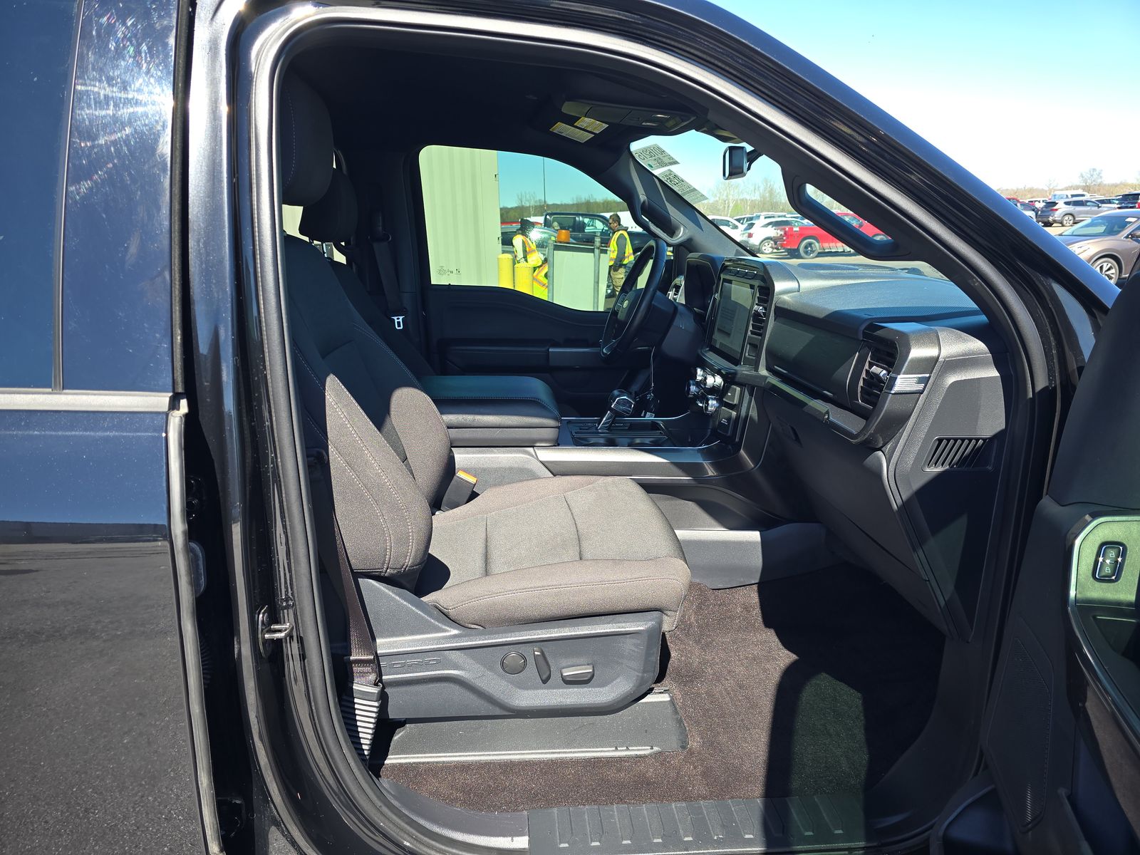 2023 Ford F-150 XLT AWD